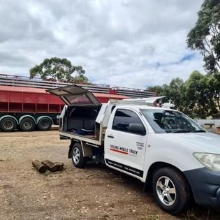 car and trailer.jpg