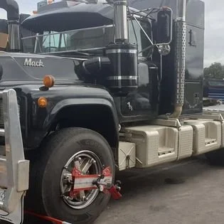 black truck.jpg