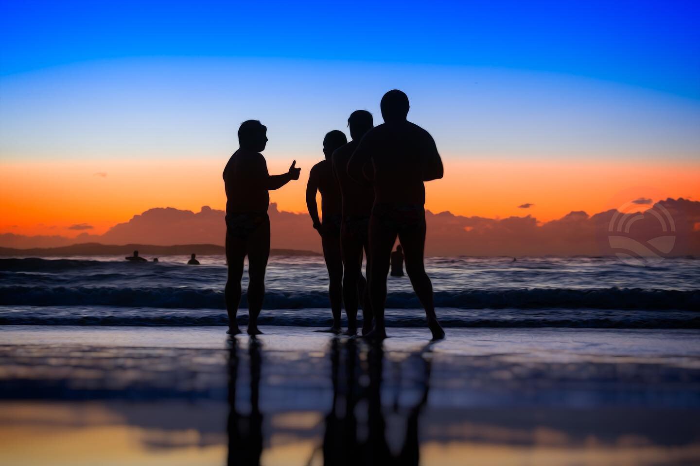 - Hole in One golf lessons -
Sunrise 19th May 2023
.
.
@peter05thomson @cronulla_gropers_ 
#sunrise #silhouette #swimmers #cronullabeach #cronulla #beach