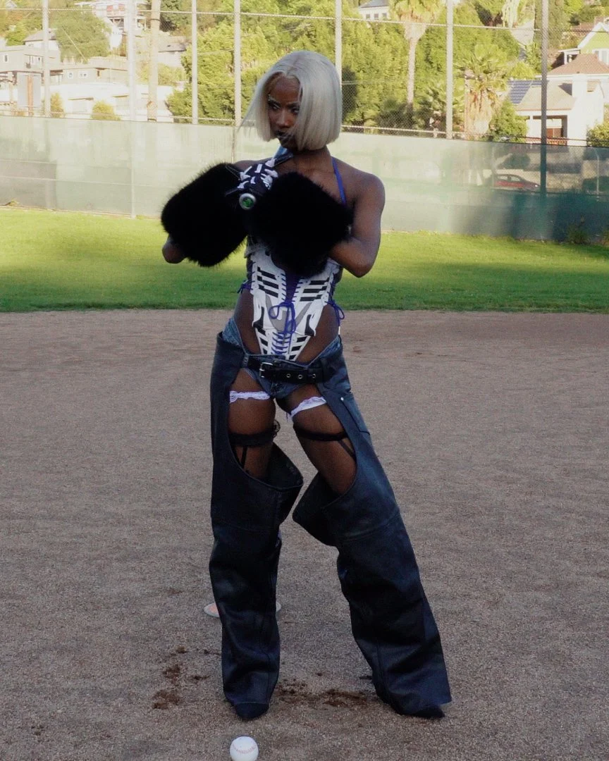 Sequence 02.00_00_00_16.Still009.JPG