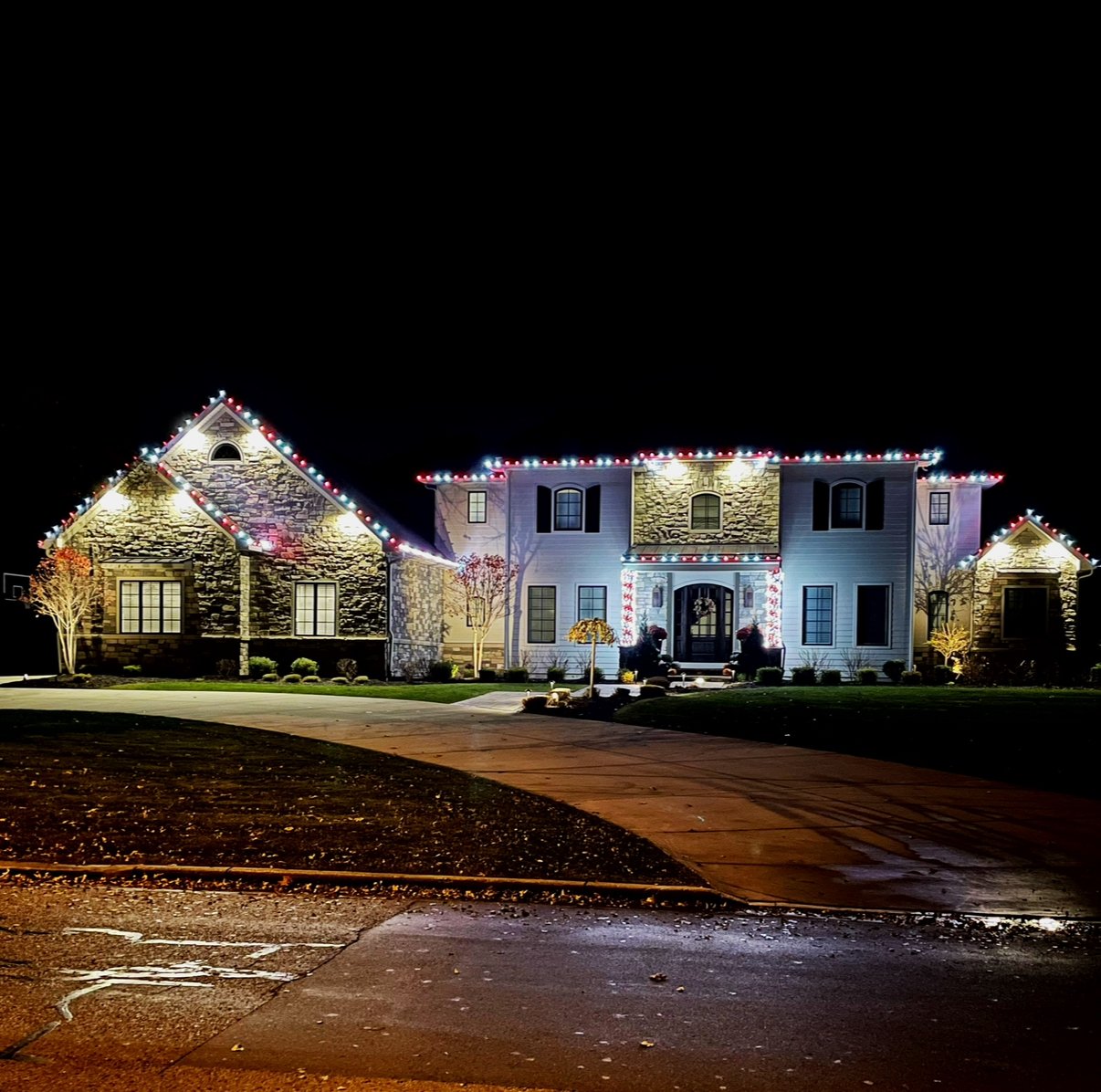 Residential Outdoor Christmas Lighting Bay City, MI