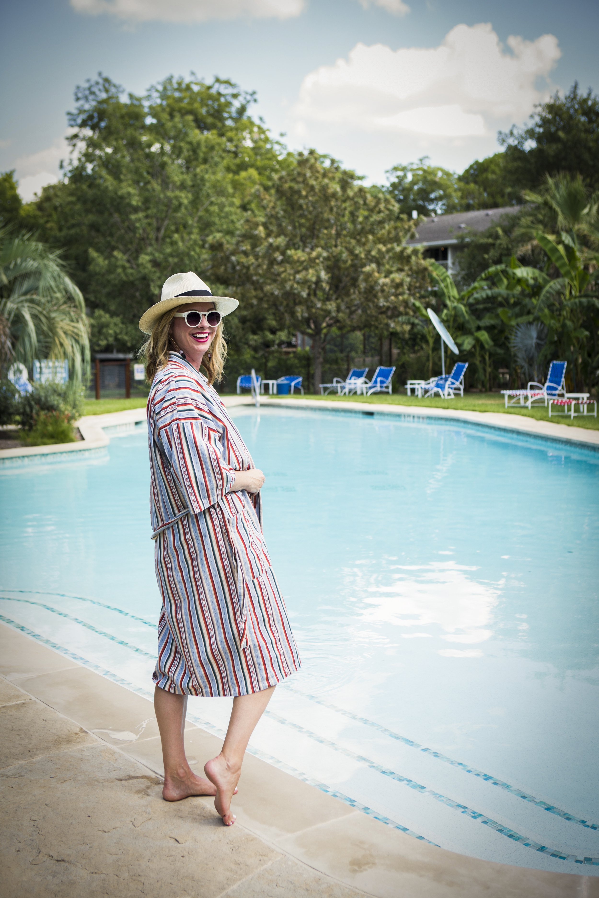 lifestyle-photographer-austin-texas-pool-robe.jpg