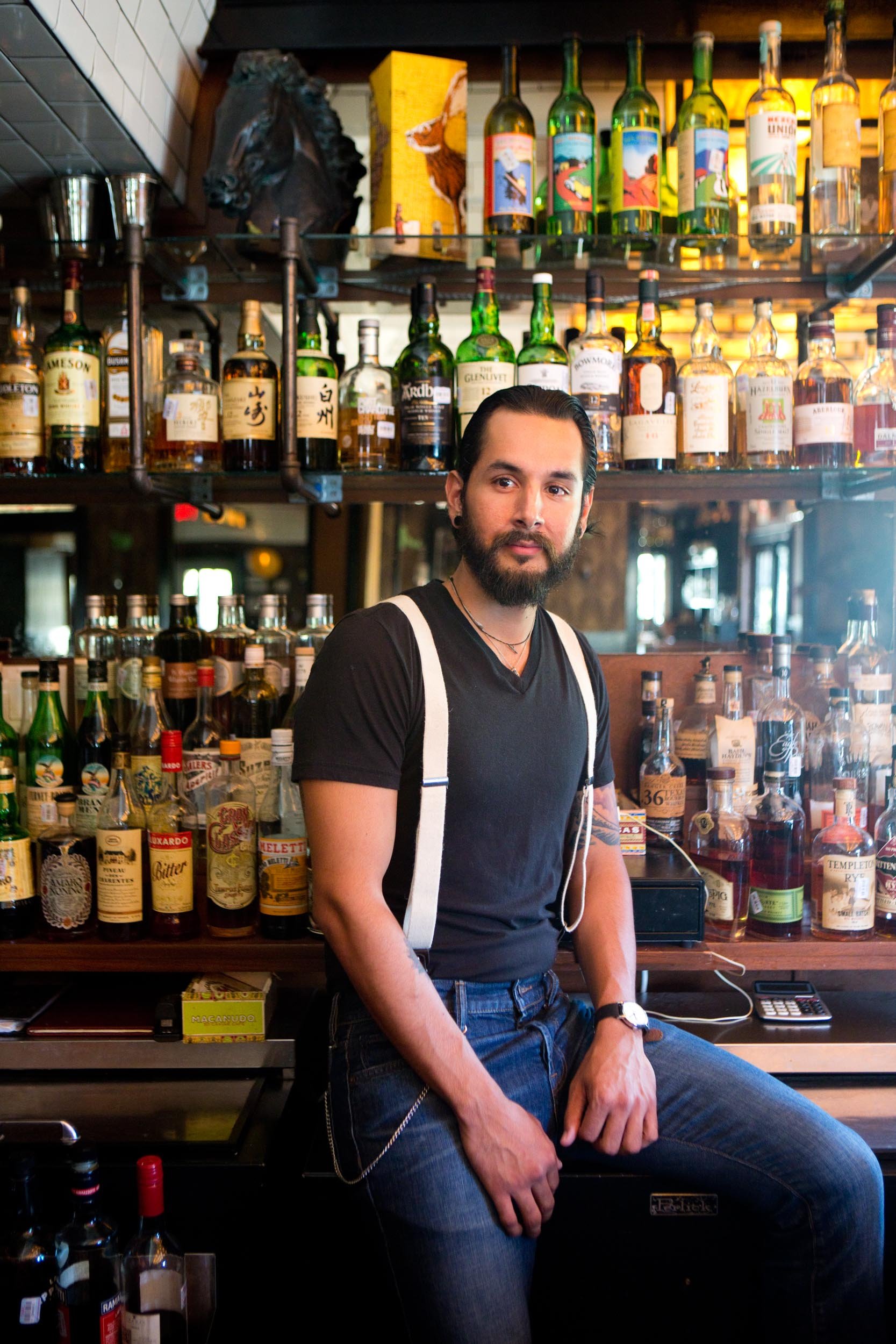 food-photographer-austin-texas-bartender.jpg