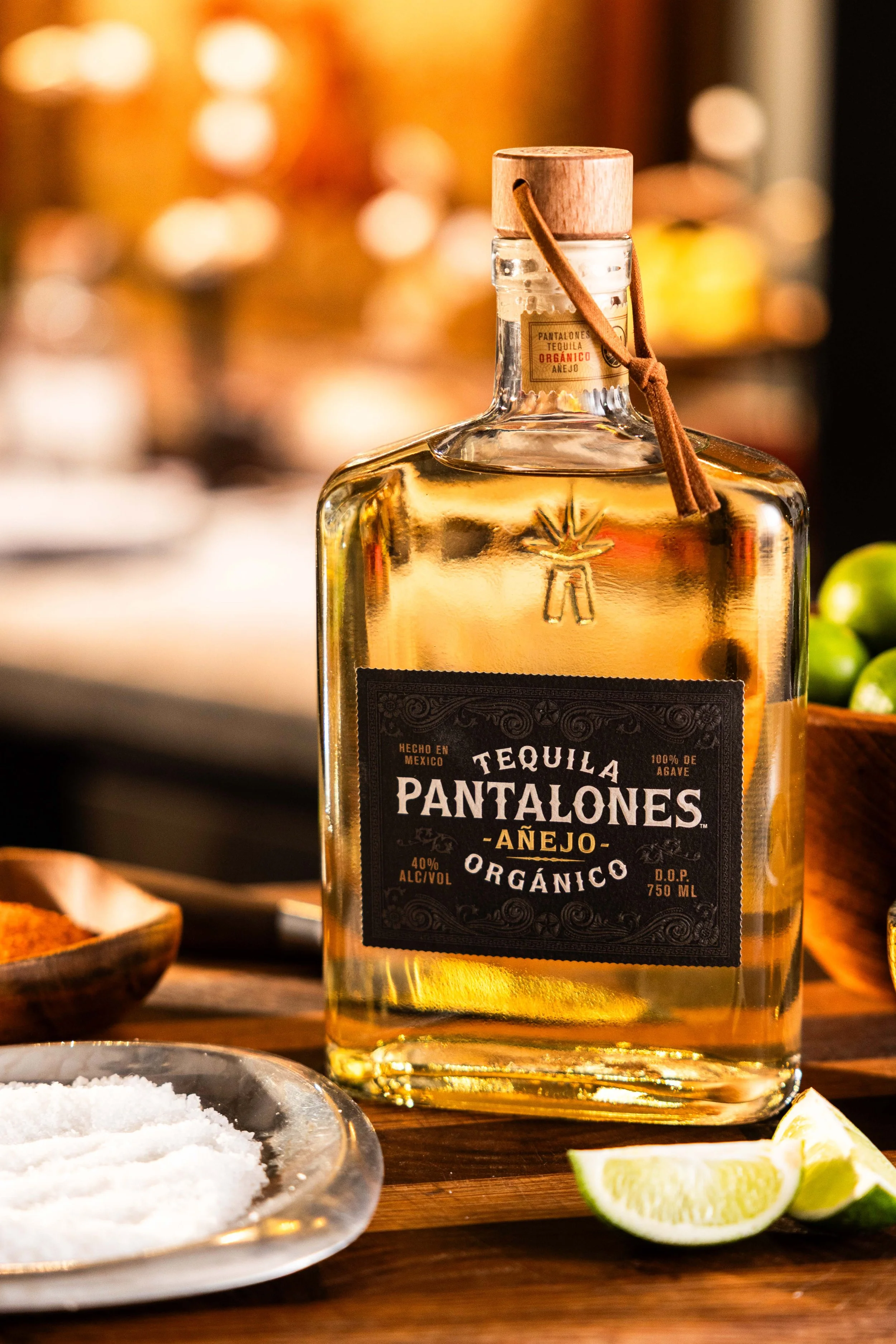 pantalones-tequila-bar-jessica-attie-beverage-photographer.jpg