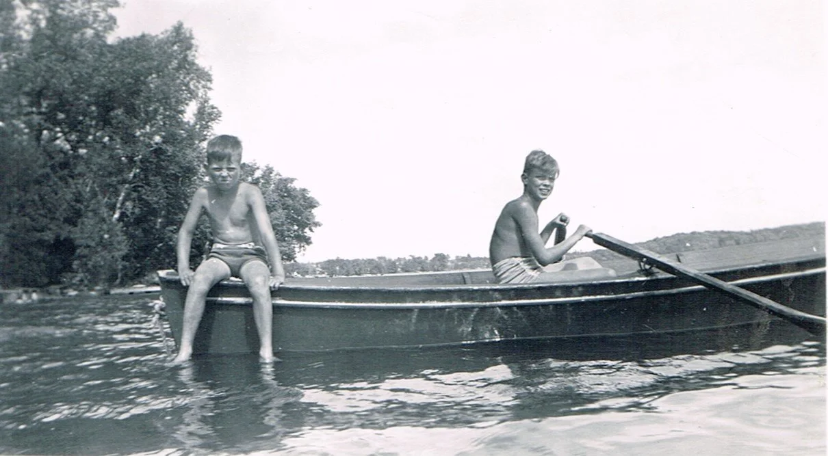 AT 5 - alexjohn rowboat300c.jpg