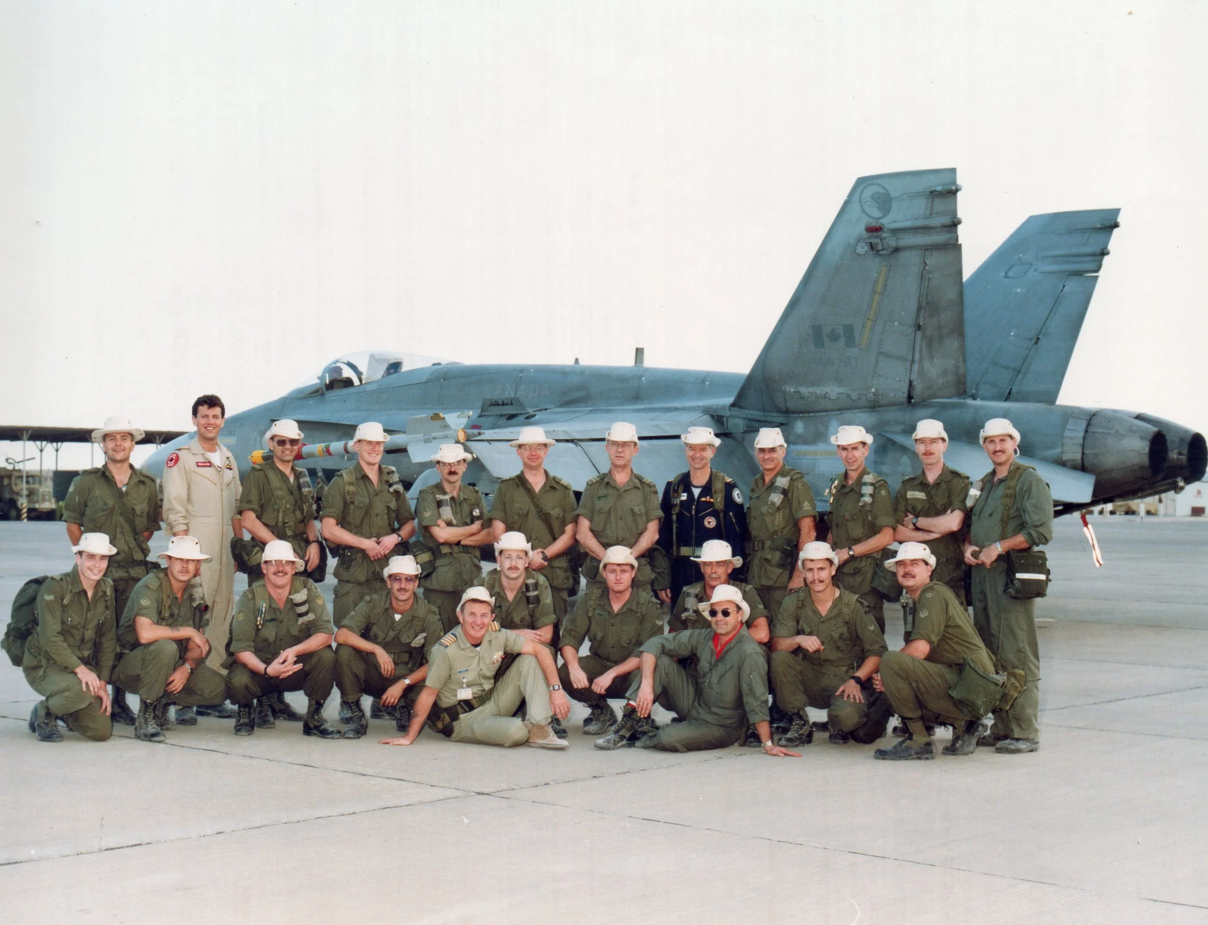 AT 80 - desertstorm1.jpg