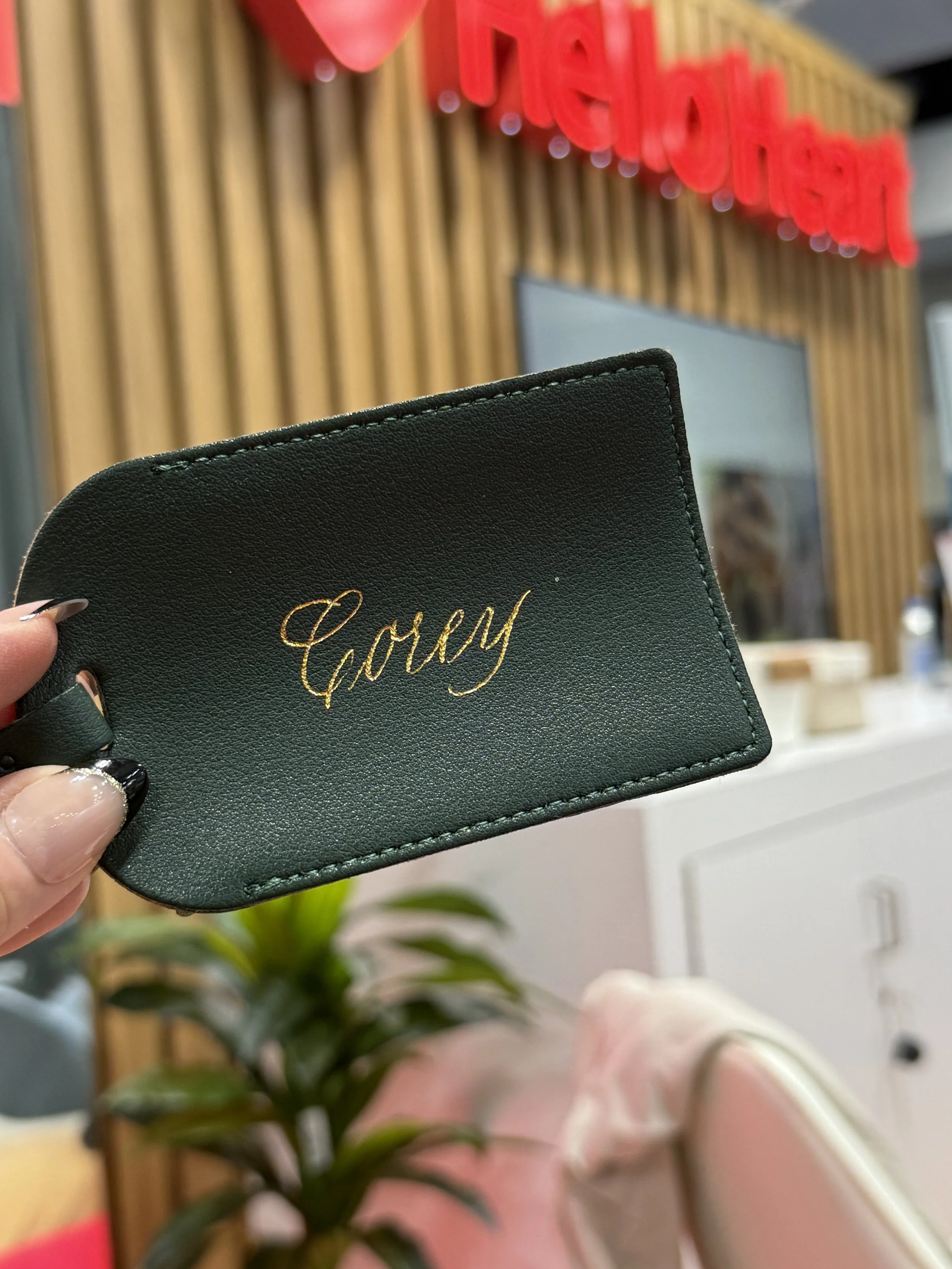 Live-Heat-Foiling-Calligraphy-Corporate-Gifting-Hawaii2.JPG