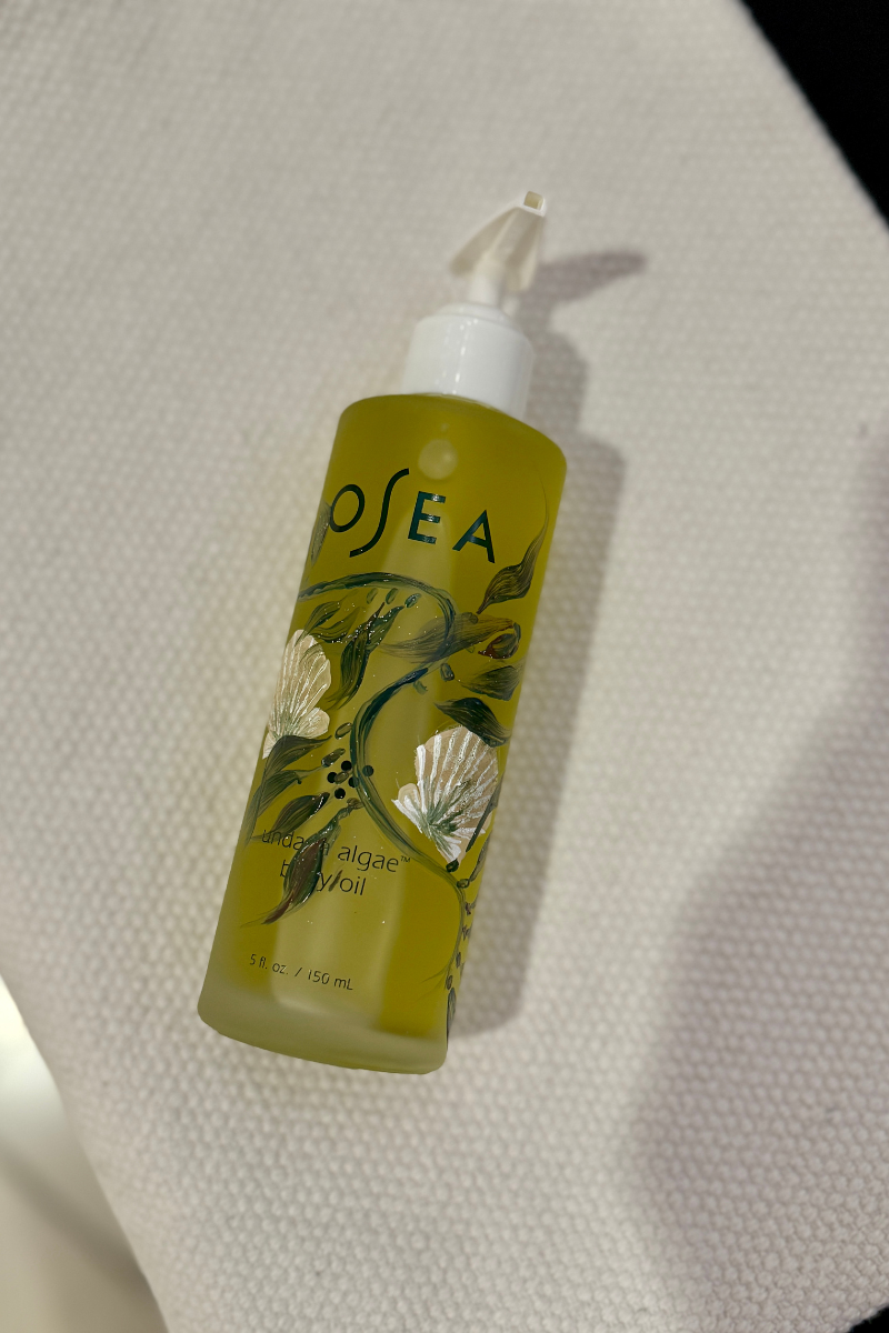 Osea-PR-event-Ala-Moana-Hawaii-Live-Product-Painting-Michelle-Clemen8.png