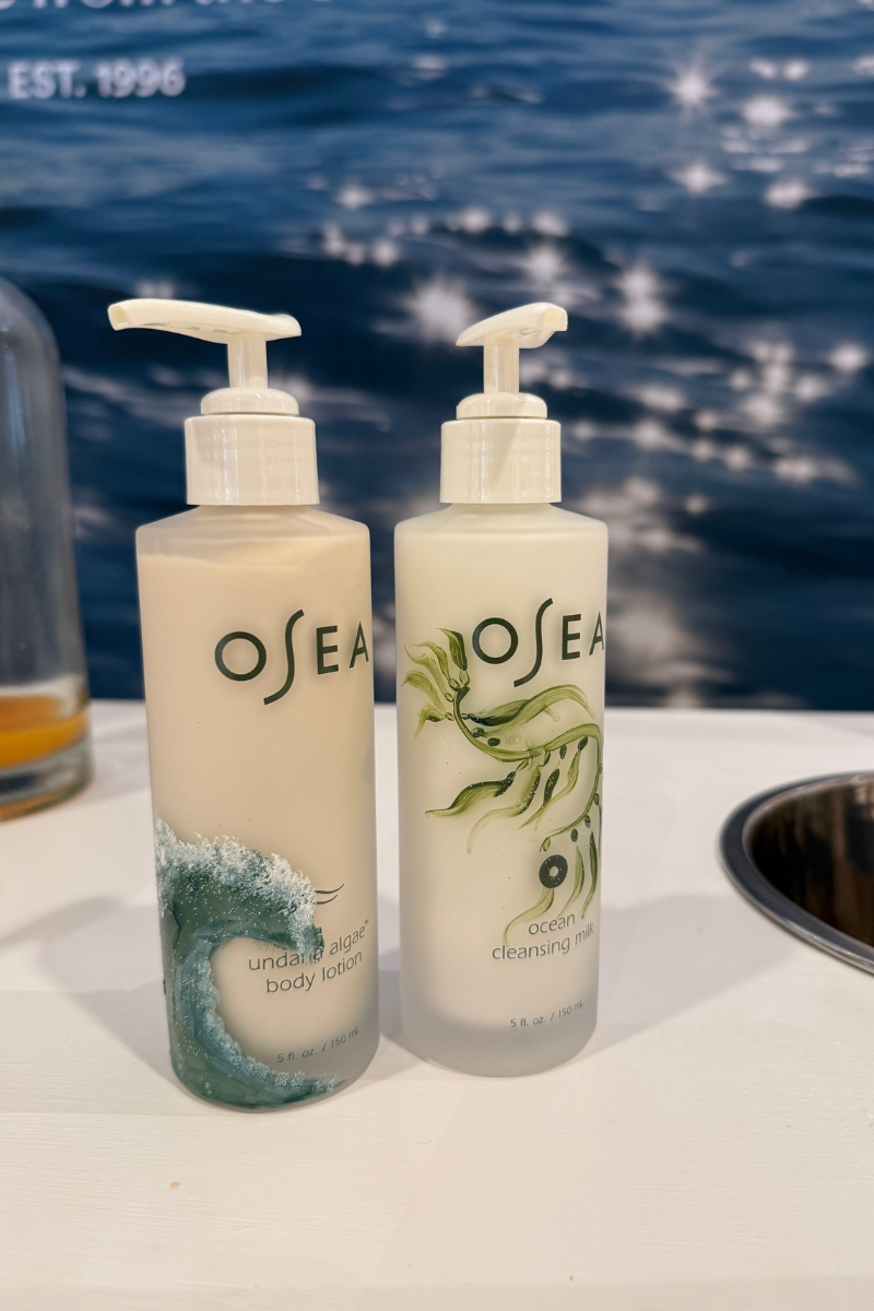 Osea-PR-event-Ala-Moana-Hawaii-Live-Product-Painting-Michelle-Clemen11.png