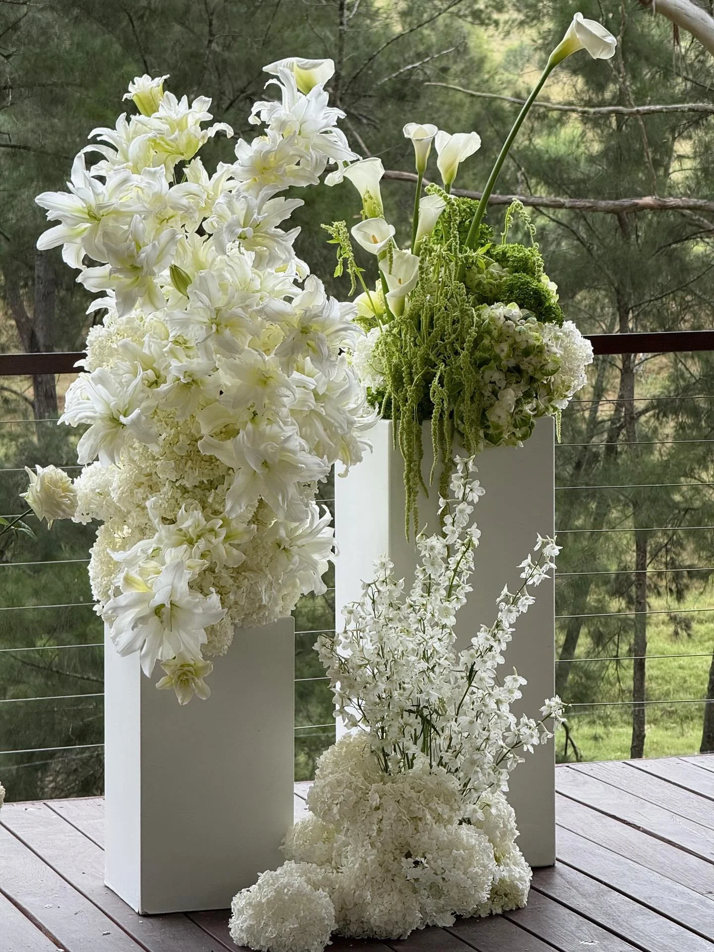 Rose lilies shaping the modern romance ~ sculptured, soft and elegant