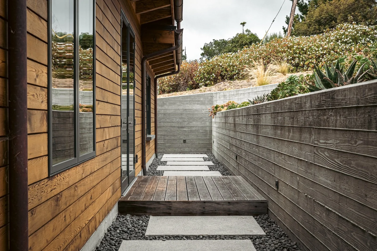 23courtyard5.jpg