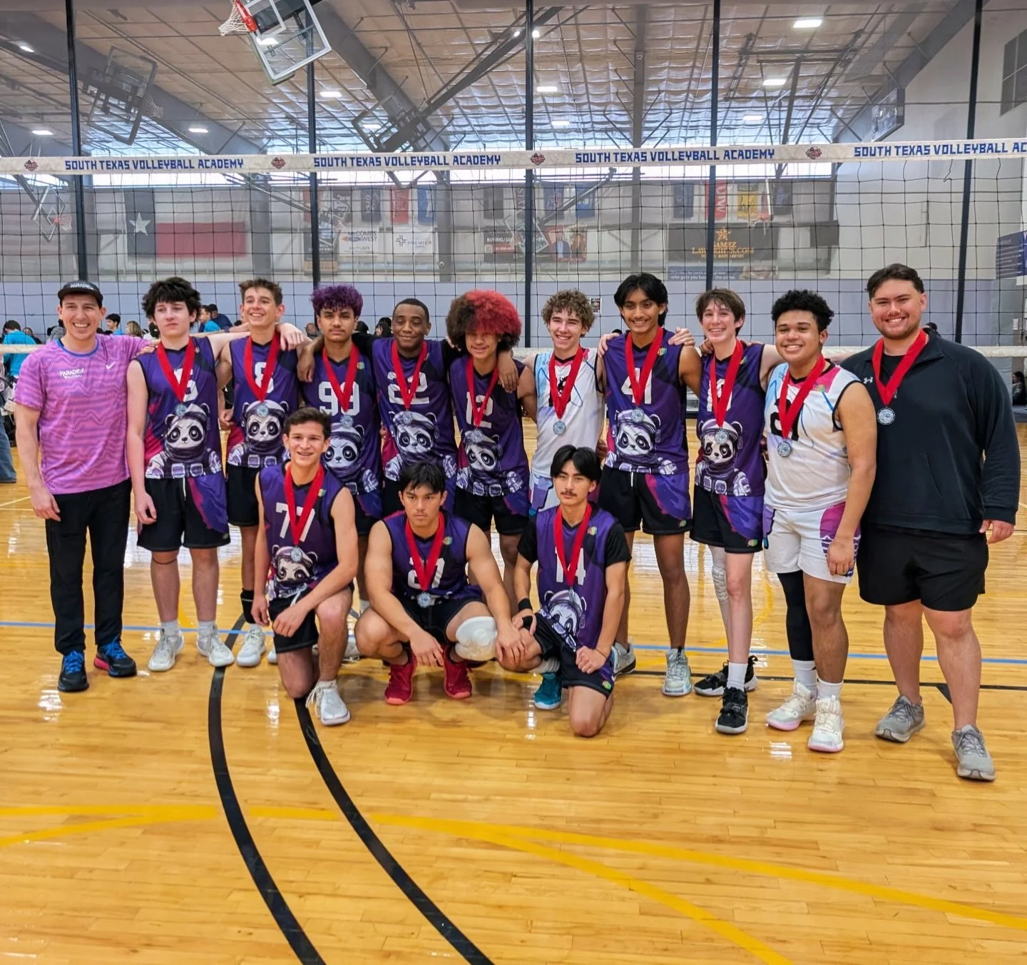 PARADOX 17U has worked hard all season and they finally got to show it off this weekend. The boys battled hard at Fiesta Showdown to earn 2nd place!