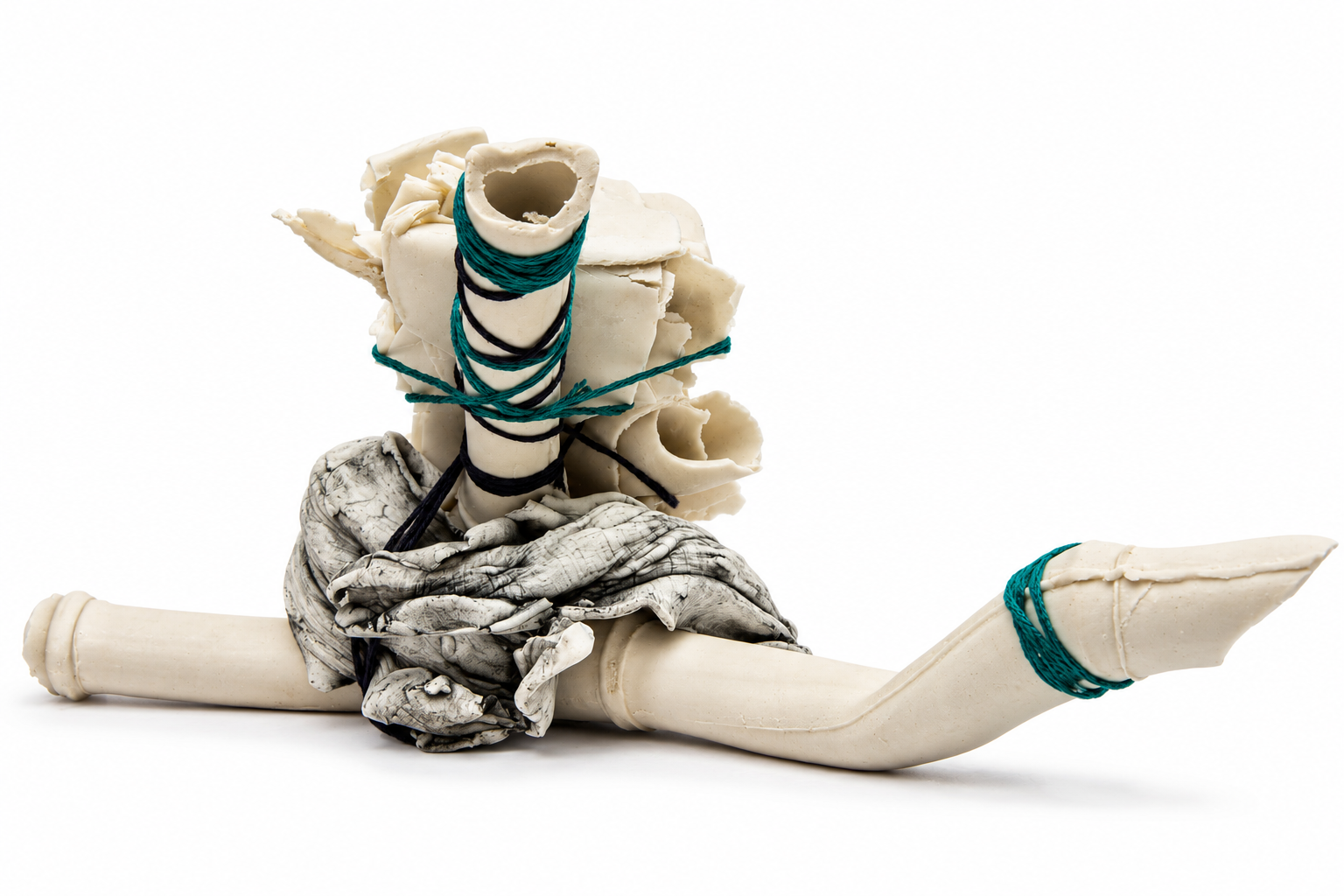 interchange . 2016 . ceramic, stain, thread