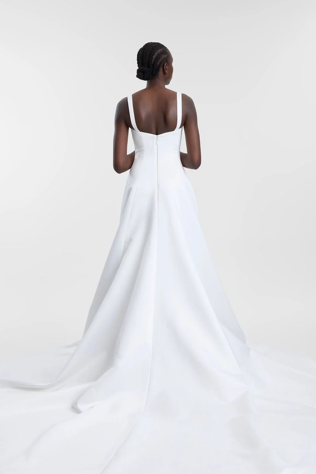 KYHAStudios-Josephine-Ecomm-SR-1-0088-Holloway-4.jpg