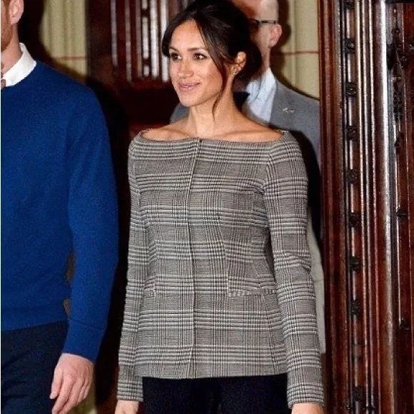 Meghan Markle Theory Off-the-Shoulder Jacket 3.jpeg