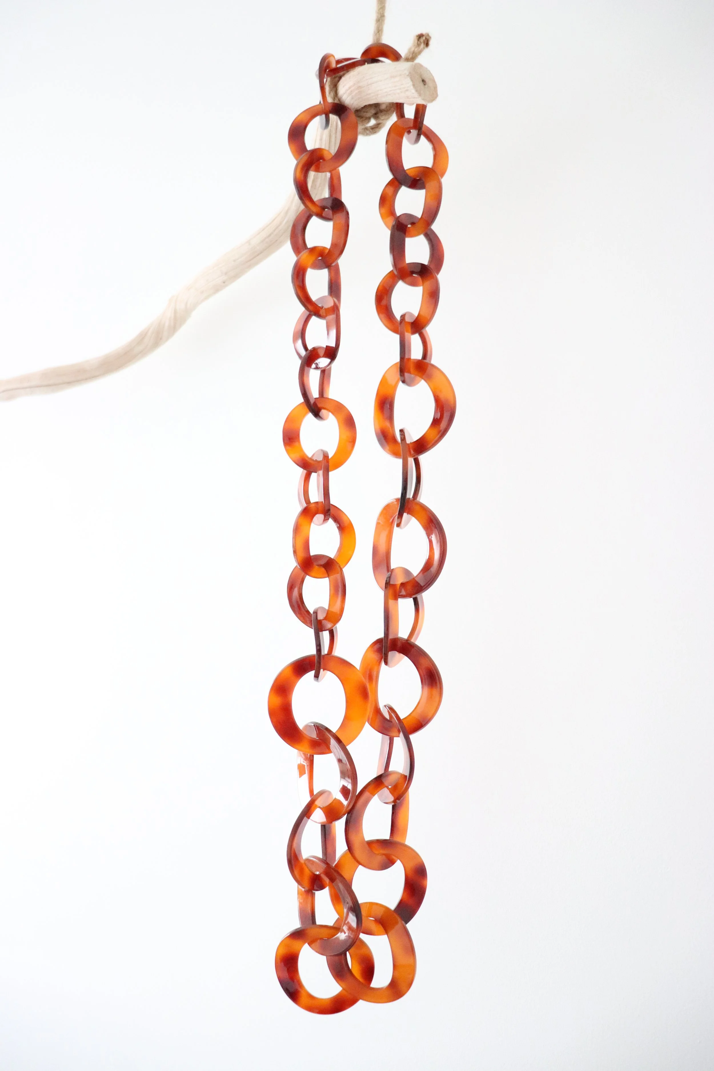Large Tortoise-Shell Chain
