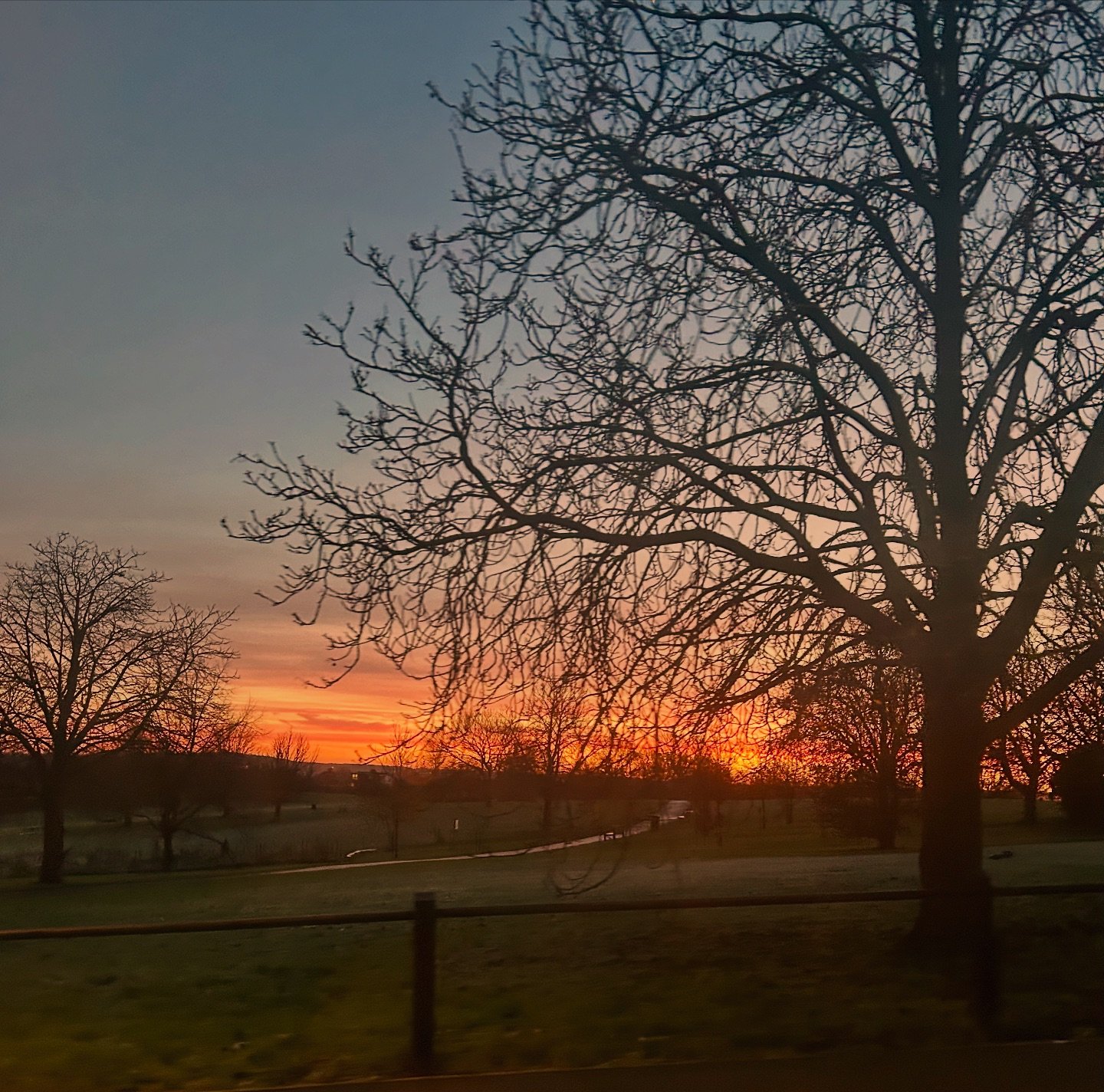 Winter mornings may be cold, but there&rsquo;s nothing like the quiet beauty of a sunrise to remind us to pause and be present. A moment of stillness, a breath of mindfulness, and the day begins with calm and clarity. 🌅 #mindfulness #sunrise #earlym