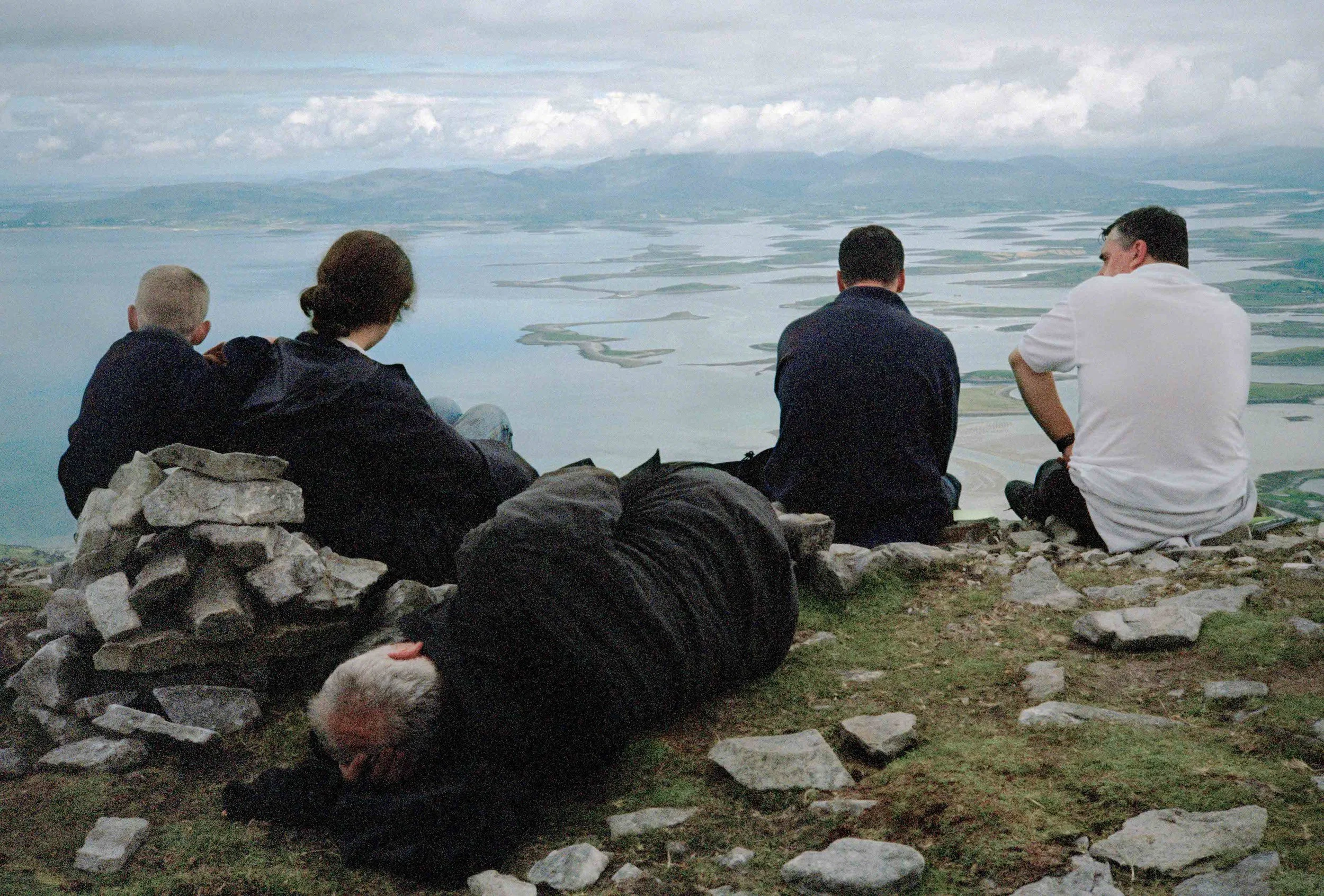 Here Comes Everybody — CHRIS KILLIP Here Comes Everybody — CHRIS KILLIP