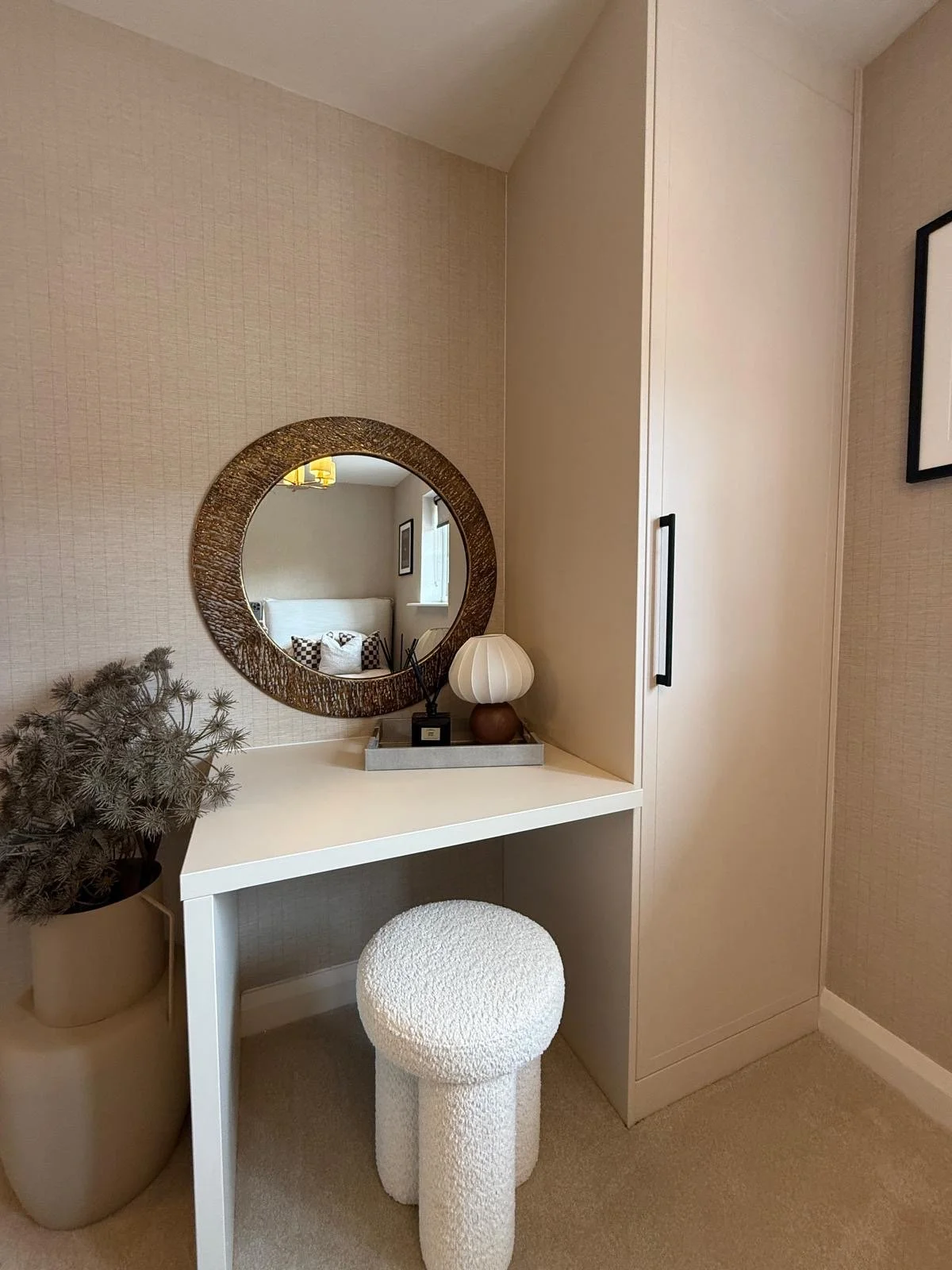 show-home-interior-design-colwyn-bay-principle-bedroom-10.JPG