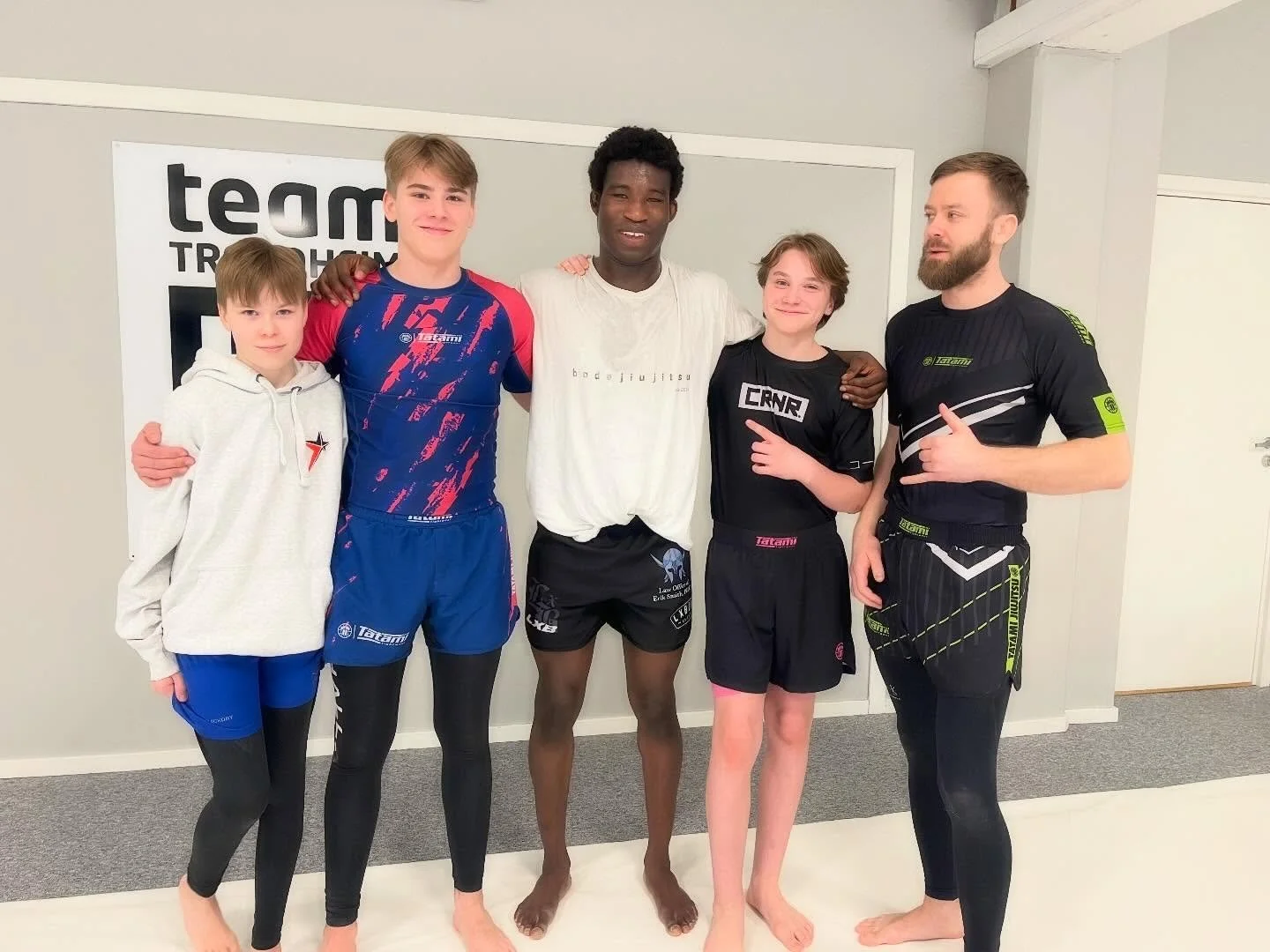 🔥 Sterk oppkj&oslash;ring f&oslash;r konkurransen! 🔥

For en helg det har v&aelig;rt!

Kvelden f&oslash;r turneringen i Trondheim tok flere av v&aring;re ut&oslash;vere muligheten til &aring; delta p&aring; et inspirerende seminar med BJJ-ut&oslash