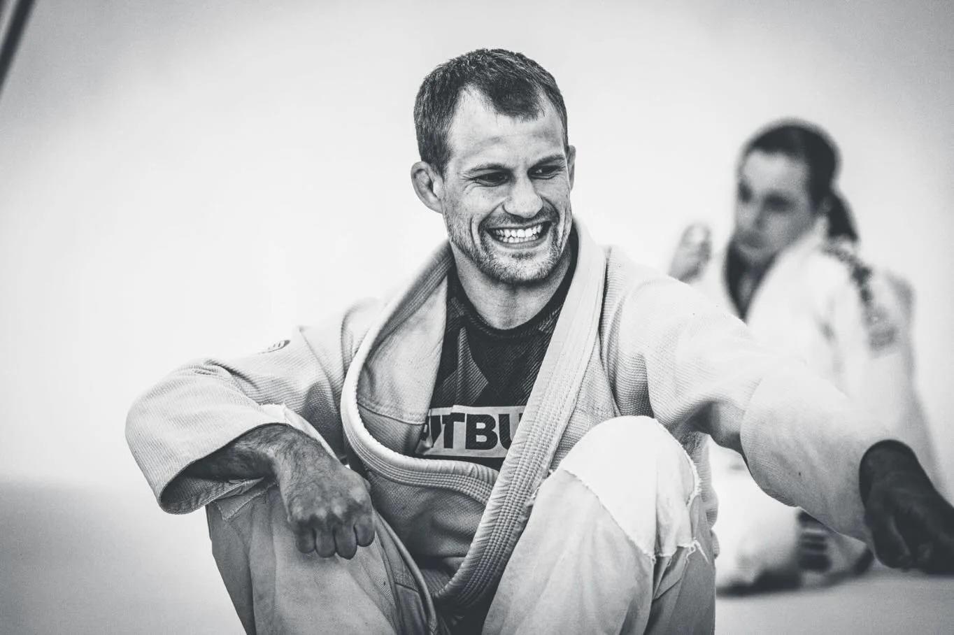 Spennende uke i klubben!

I uke 17 f&aring;r vi bes&oslash;k av Marko Oikarainen og Emilia L&aring;ng fra MMA Rovaniemi i Finland 🙌

Begge konkurrerer p&aring; h&oslash;yt internasjonalt niv&aring; og har svartbelte i brasiliansk jiu-jitsu. Marko er