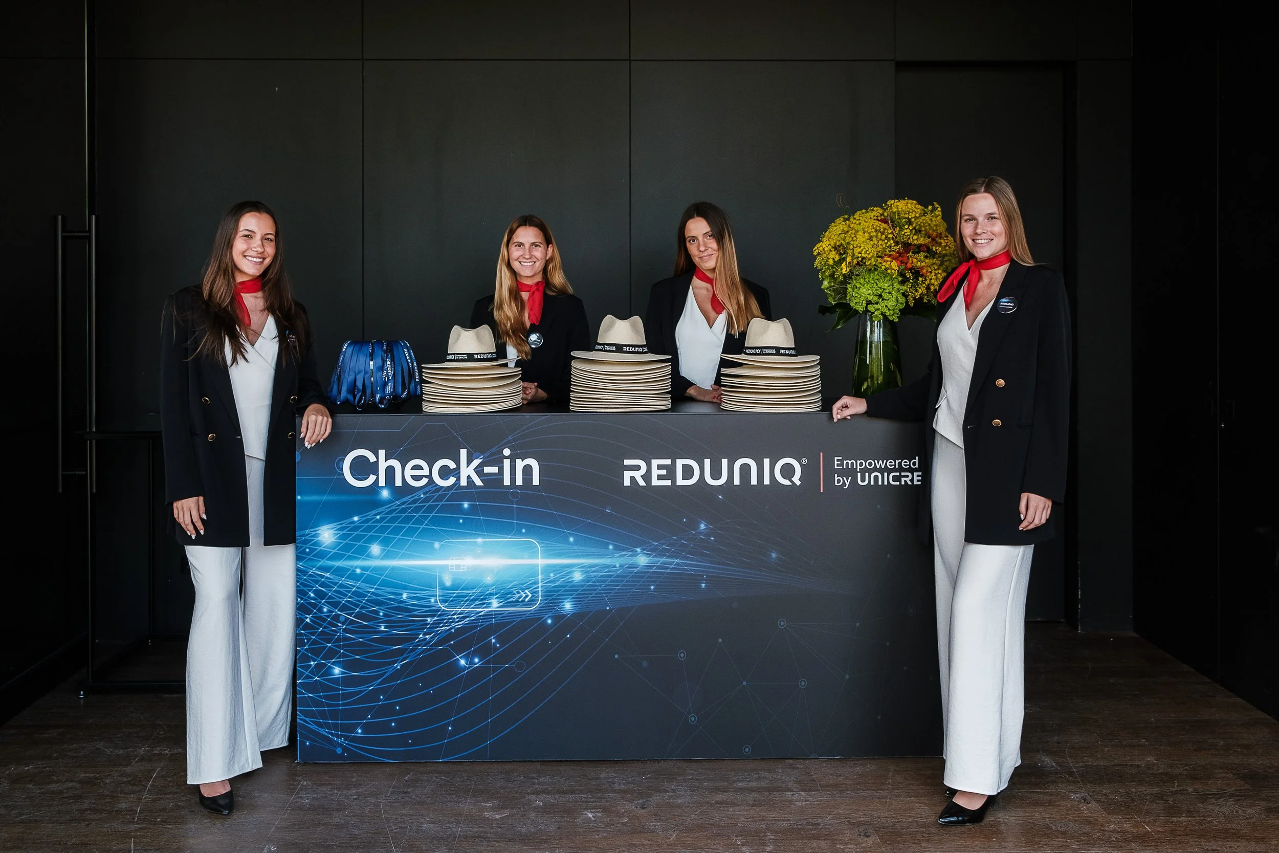 Redunic00299.jpg