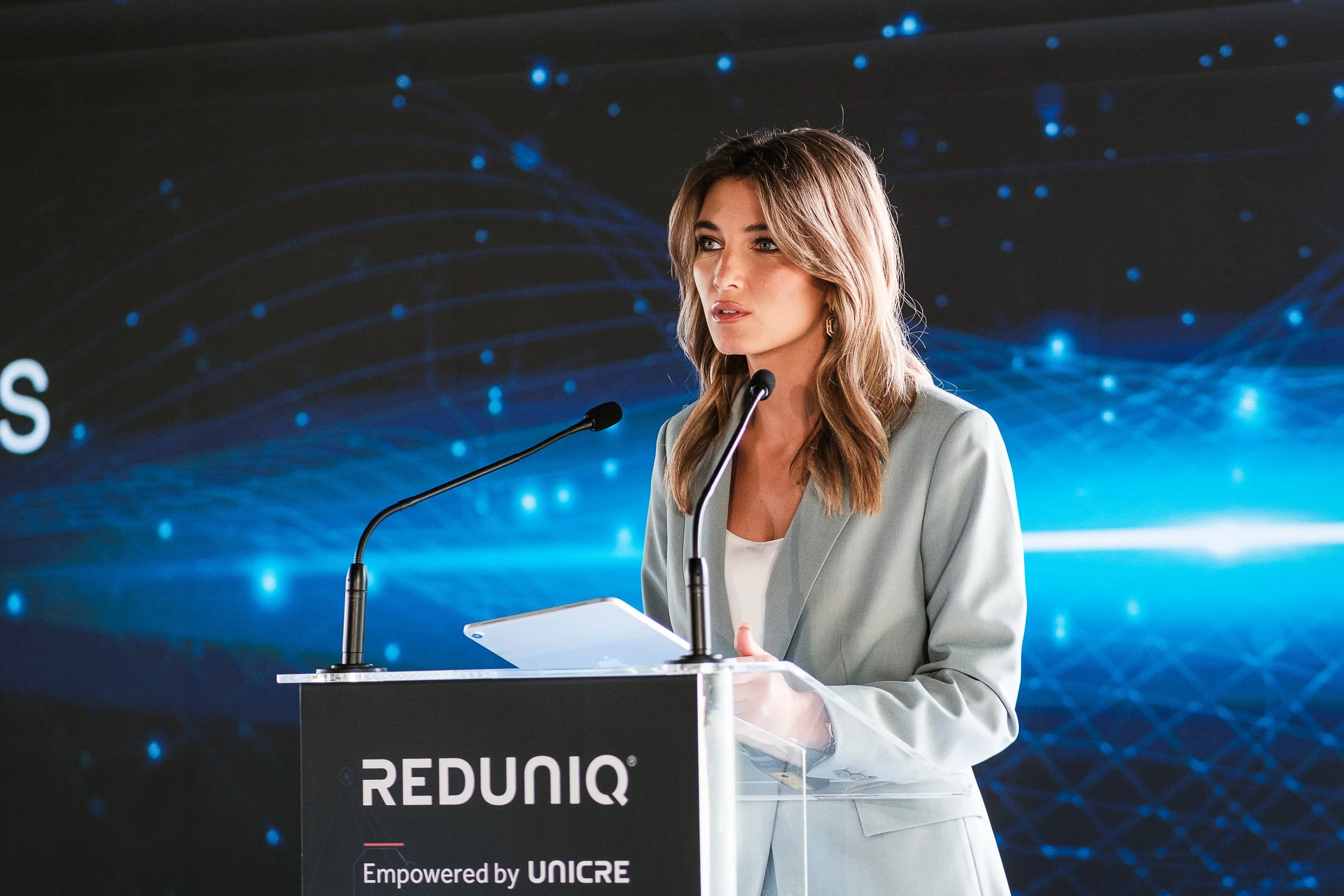 Redunic00117.jpg