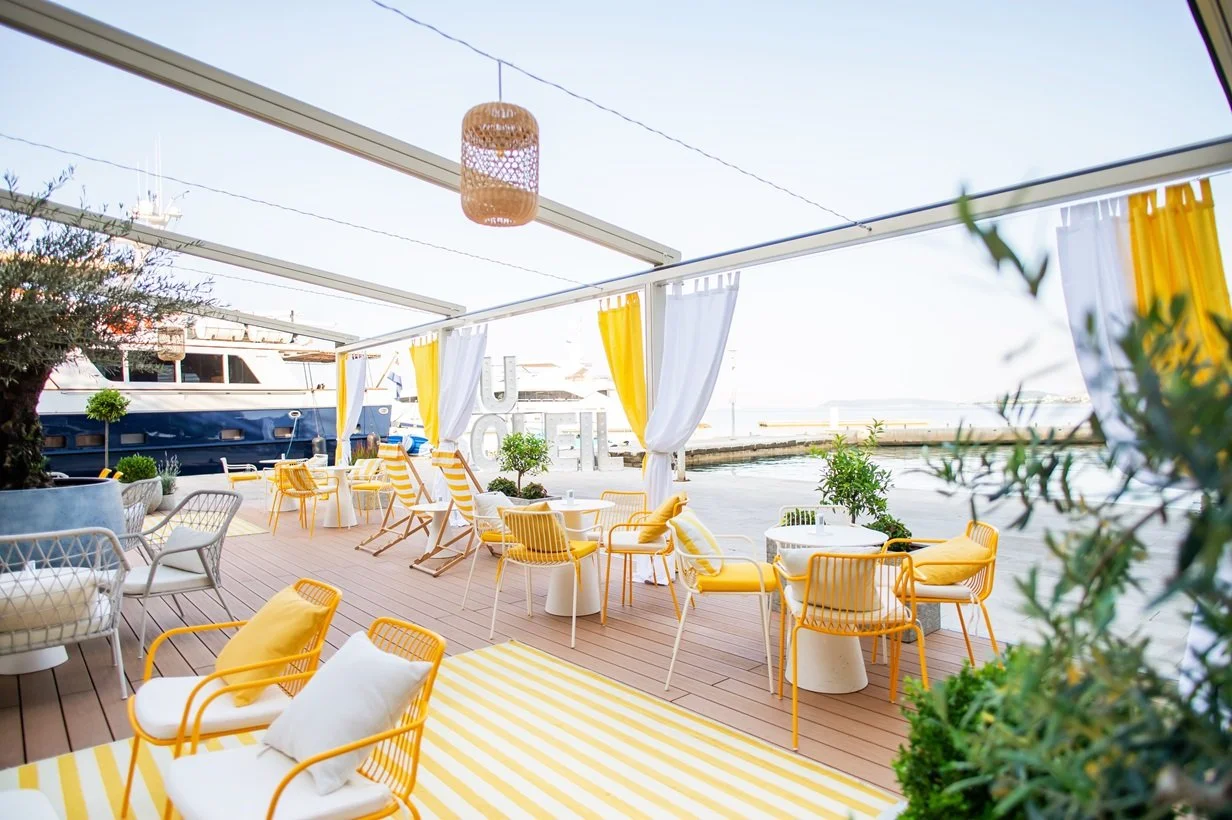 Tramonto gelato bar in Split Posdtrana