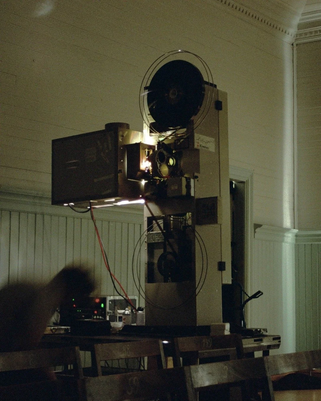 Filmiprojektori Vpk-talolla ❀
Filmprojektorn i FBK-huset ❀

📷: @emiliarauti.o