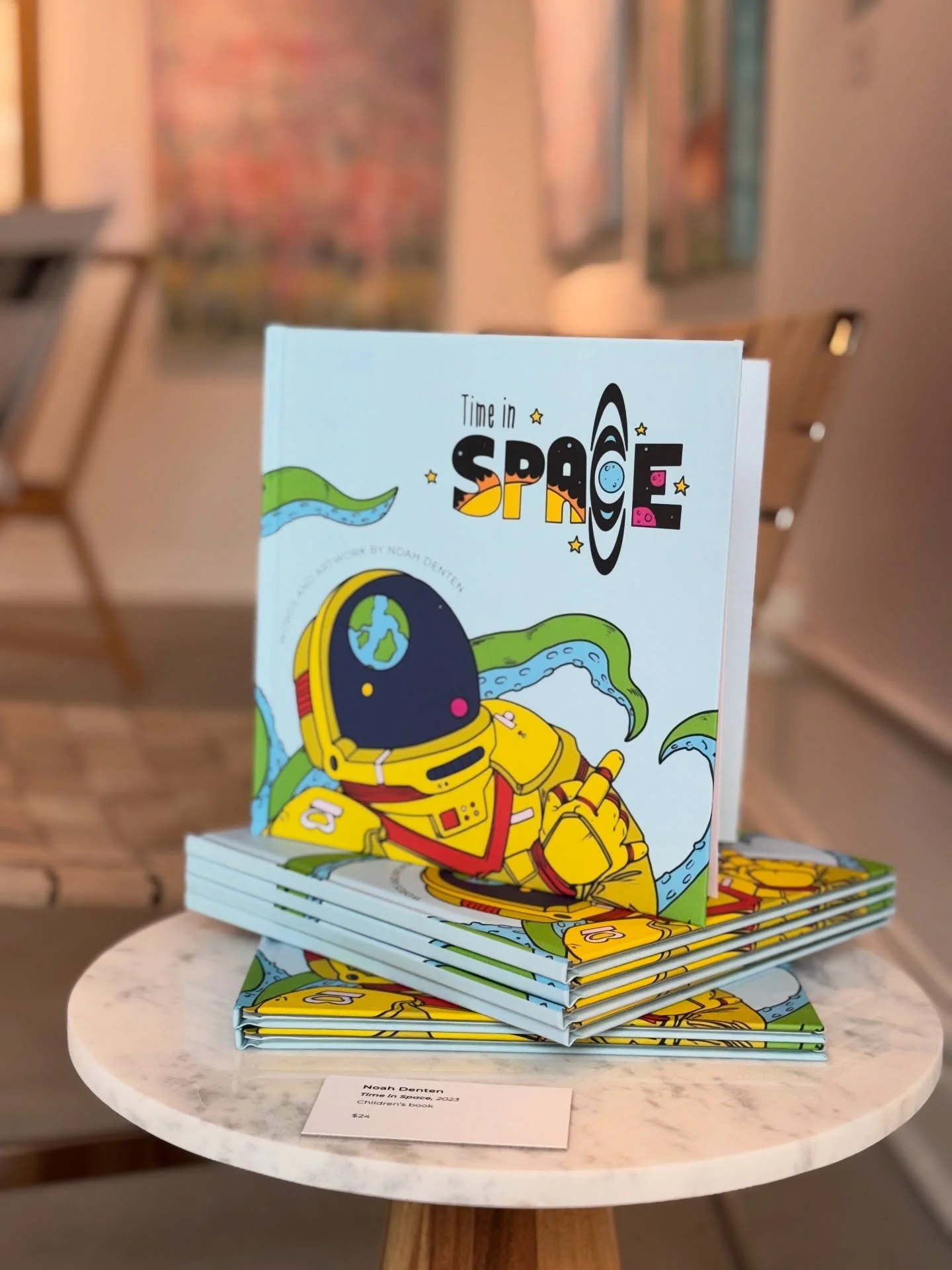 What to do in space? - is the question. Time in Space, written and illustrated by Noah Denten @denten_art, has the answer 🩵💛🩷

Available at the gallery or on our website den10studio.com

#childrensbook #newclassic #kidsbookillustration #babygiftid