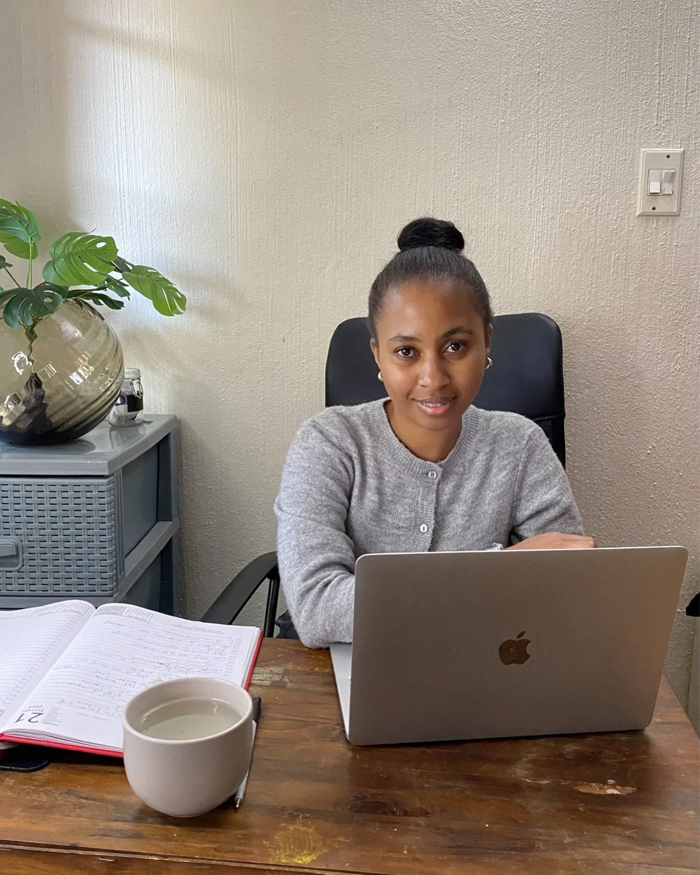 Hi, I&rsquo;m Yonela, and I joined Open a few weeks ago as a Communications Specialist. I have been working remotely from my little home office in Johannesburg. (Yes this where the magic happens✨)
&nbsp;
This week I&rsquo;m taking over the Open Insta
