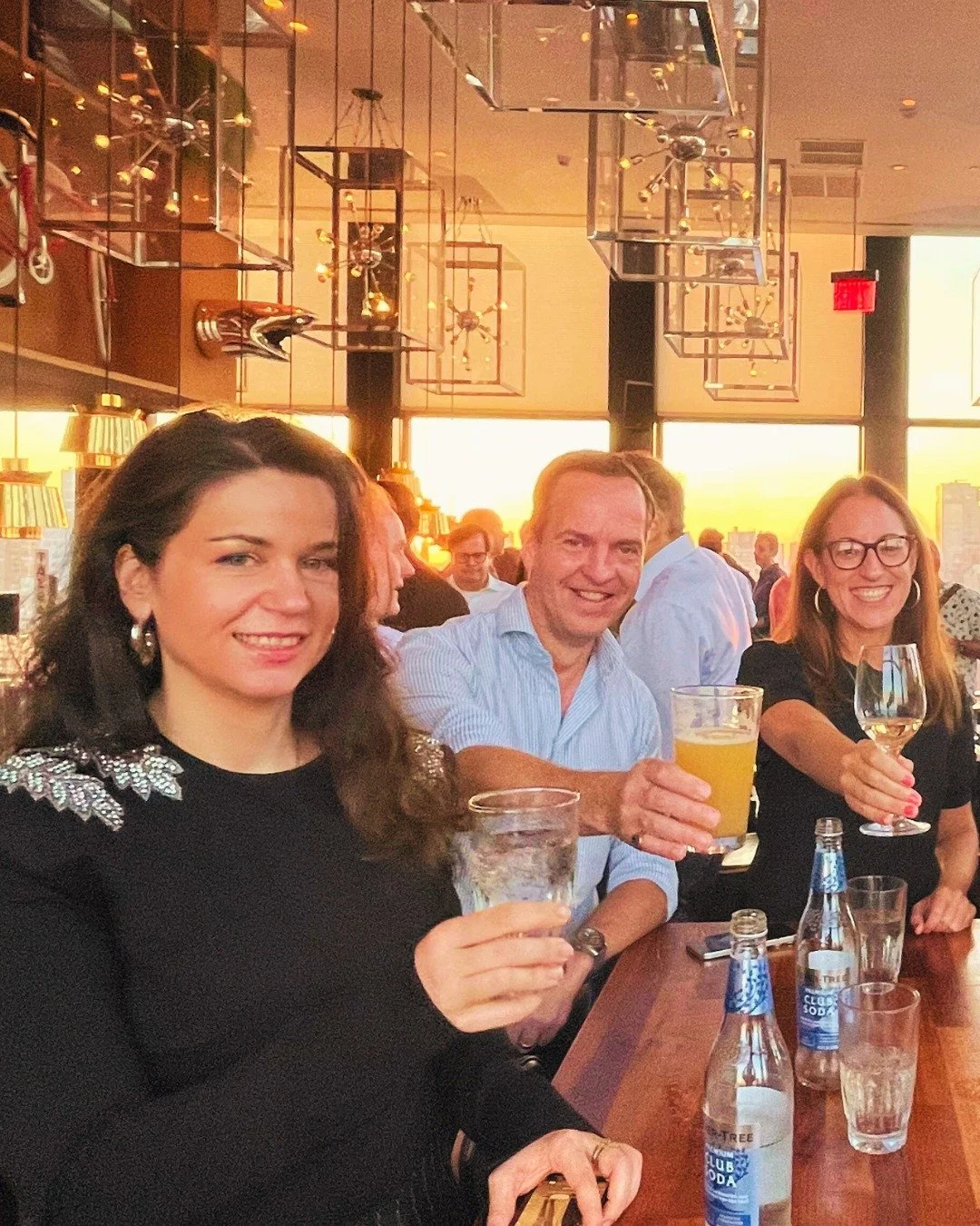 See you this Thursday for the NL Club Borrel! Gezellig!

🗓️ Date: Thursday, October 16
⏰ Time: 5:00 - 8:00 PM
📍 Location: 189 Bowery (cloudM / citizenM)
🎙️Dutch and English spoken
🪂 Visitors welcome

#NYCevents #NLClub #nlclubnyc #dutchinnyc #dut