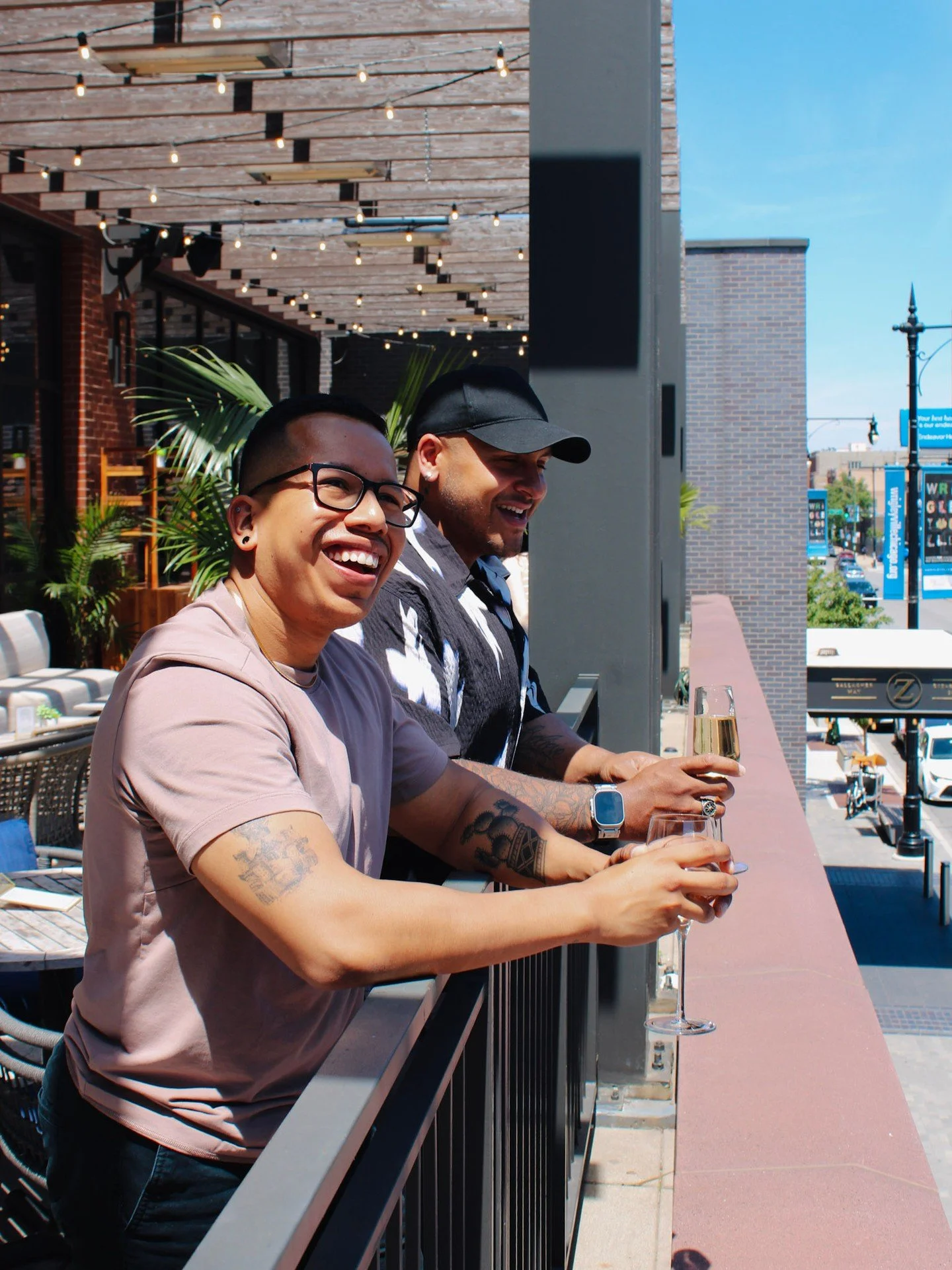 Your day could use a change of scenery. Find your way to Alma and let the first round take it from there. #AlmaHotelZachary