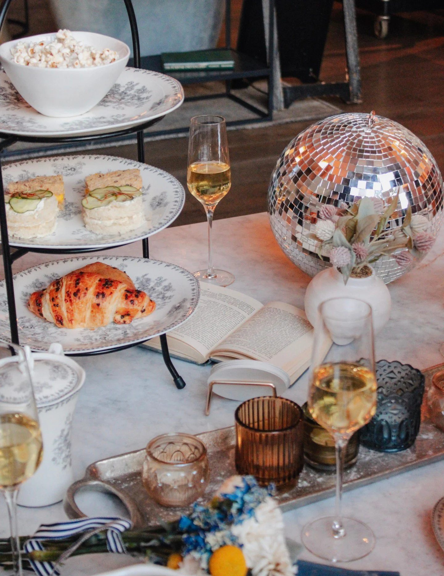 Join us for Afternoon Tea this Sunday, September 20! Enjoy a tea time that pairs savory bites and macarons with a selection of teas from @rareteacellar&mdash;all meant to be passed, poured, and enjoyed together.

Purchase your experience and reserve 