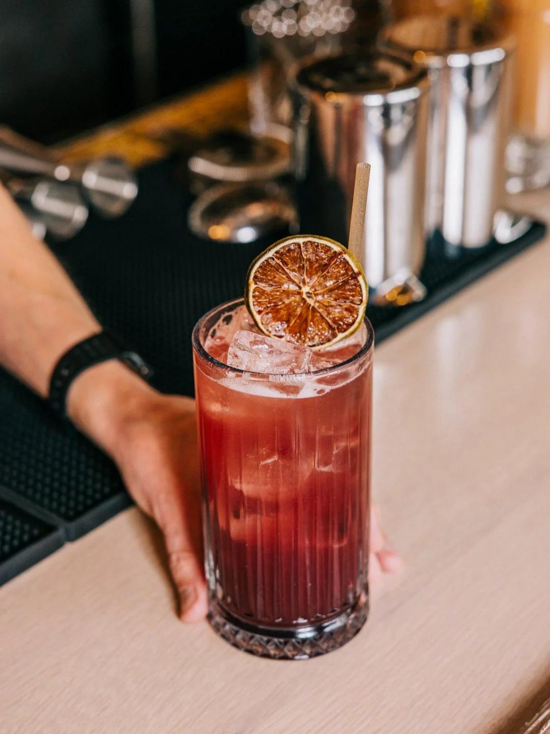 Bright strawberry, tart lime, and a little ginger kick. The Westside Belle is an N/A cocktail made for keeping a drink in hand and enjoying the energy of the night. #AlmaHotelZachary