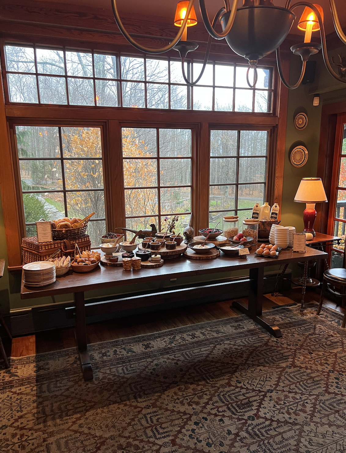 Gorgeous breakfast spread.