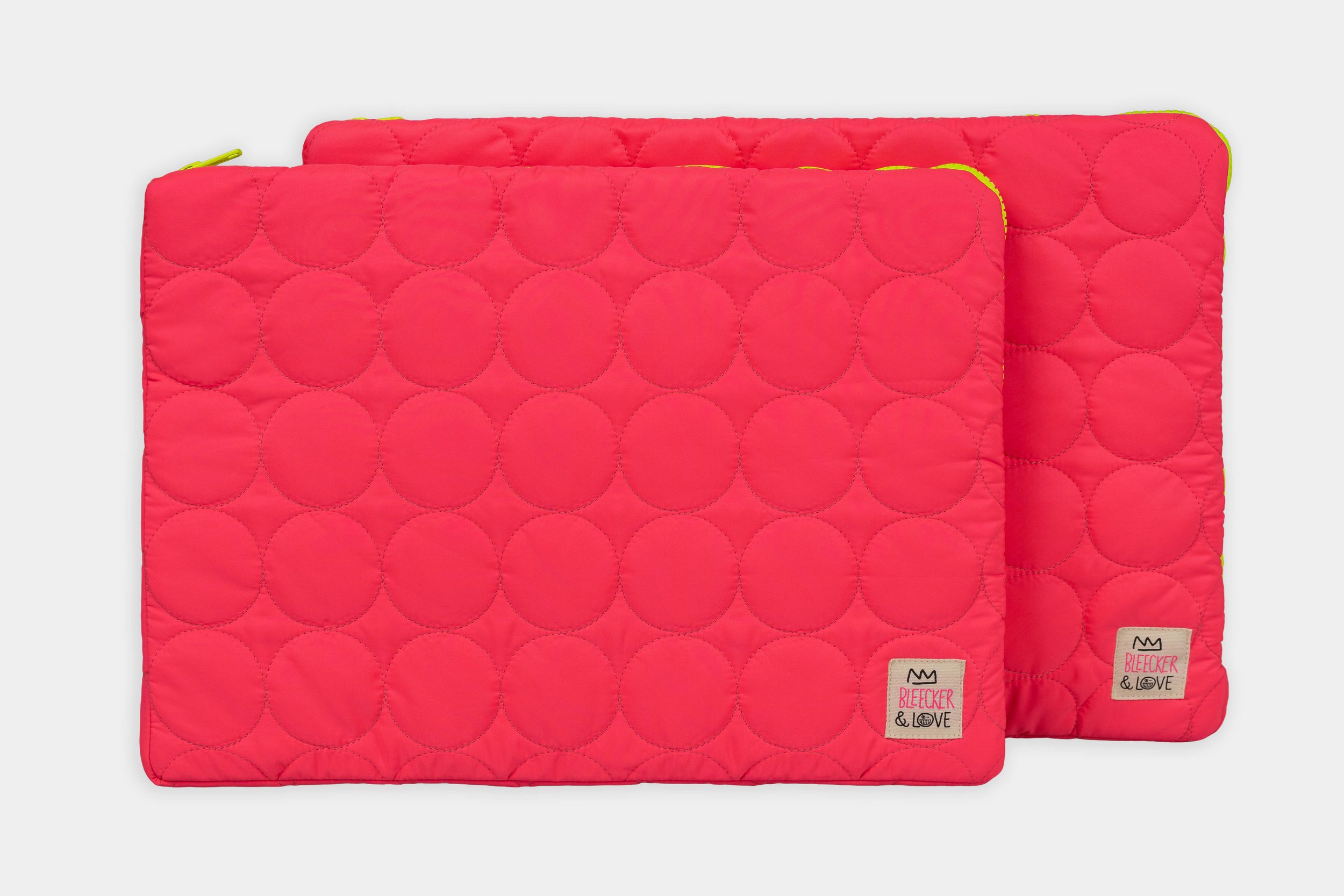 BUBBLE GUM LAPTOP CASE