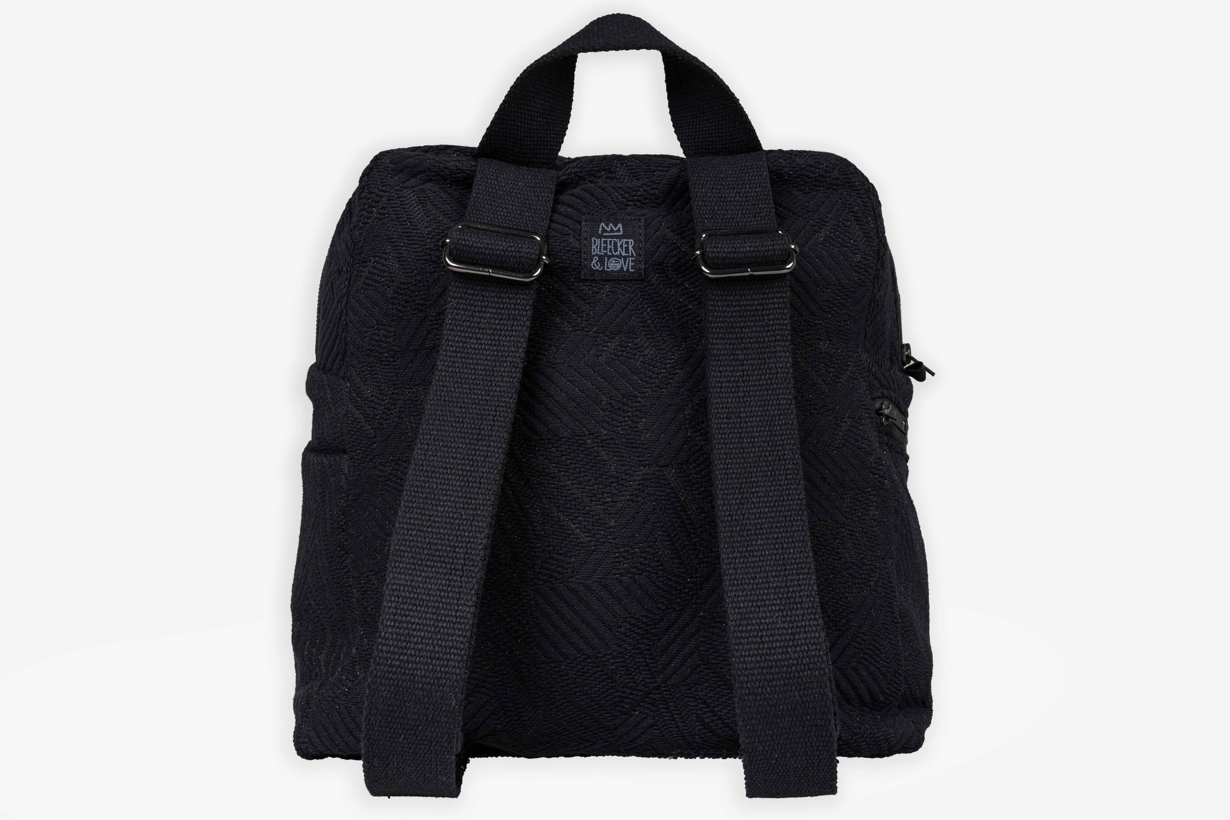 LUMI backpack back.jpg