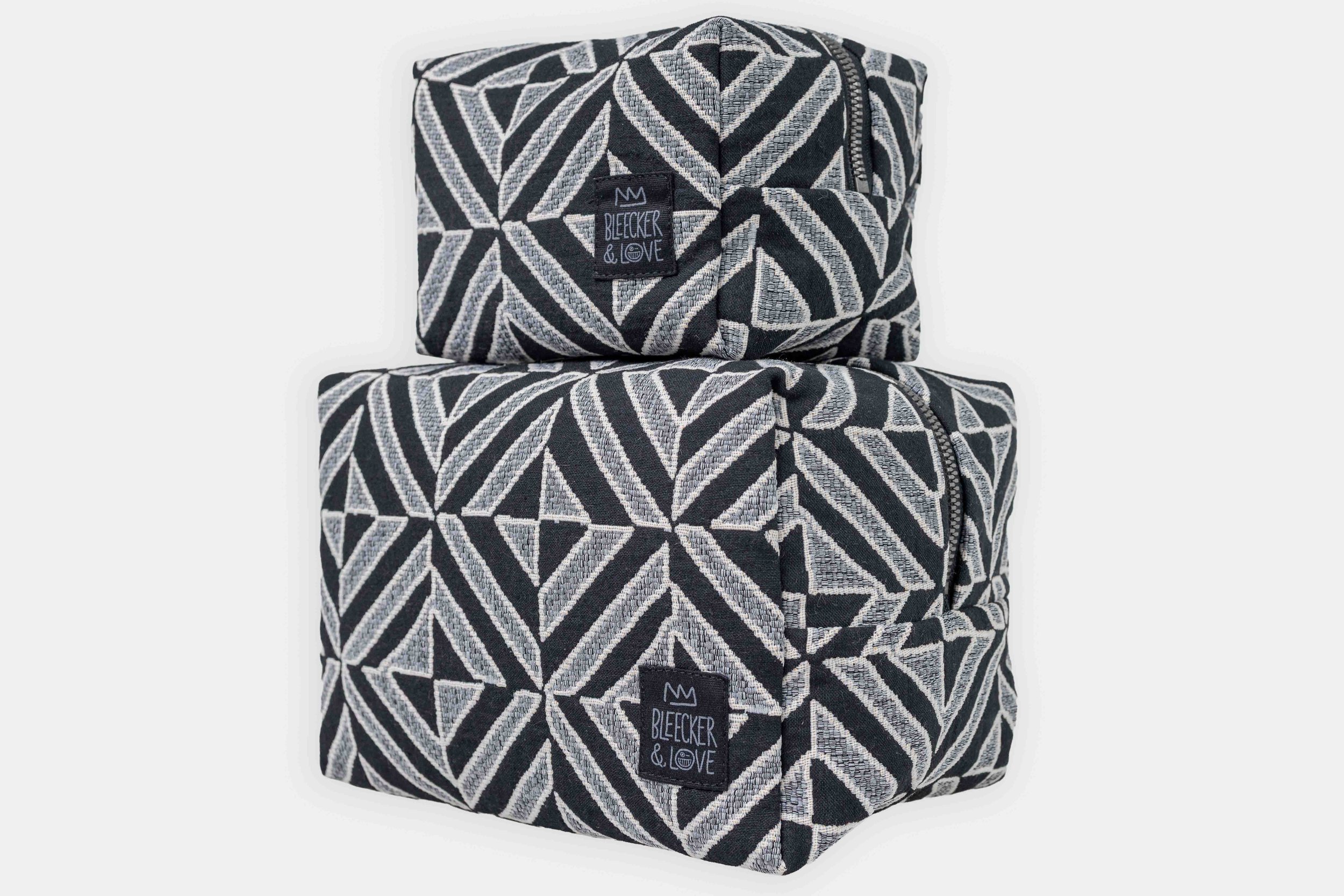 SIESTA POUCH