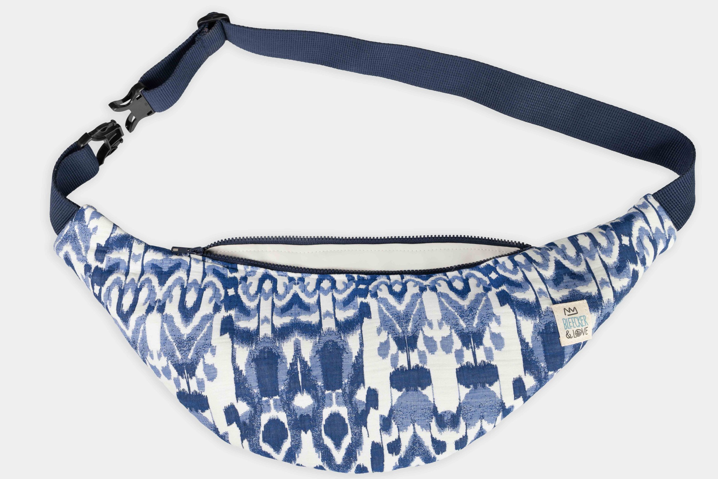 VARADERO belt bag_.jpg