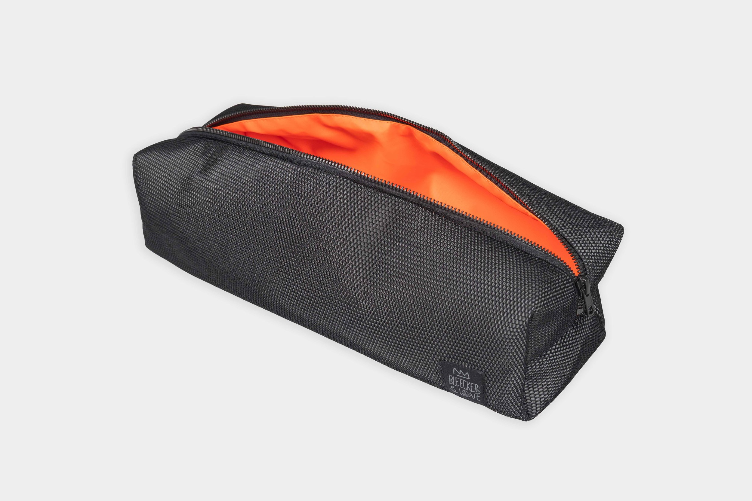 CHROME GRAPHΙΤΕ mercer case_.jpg