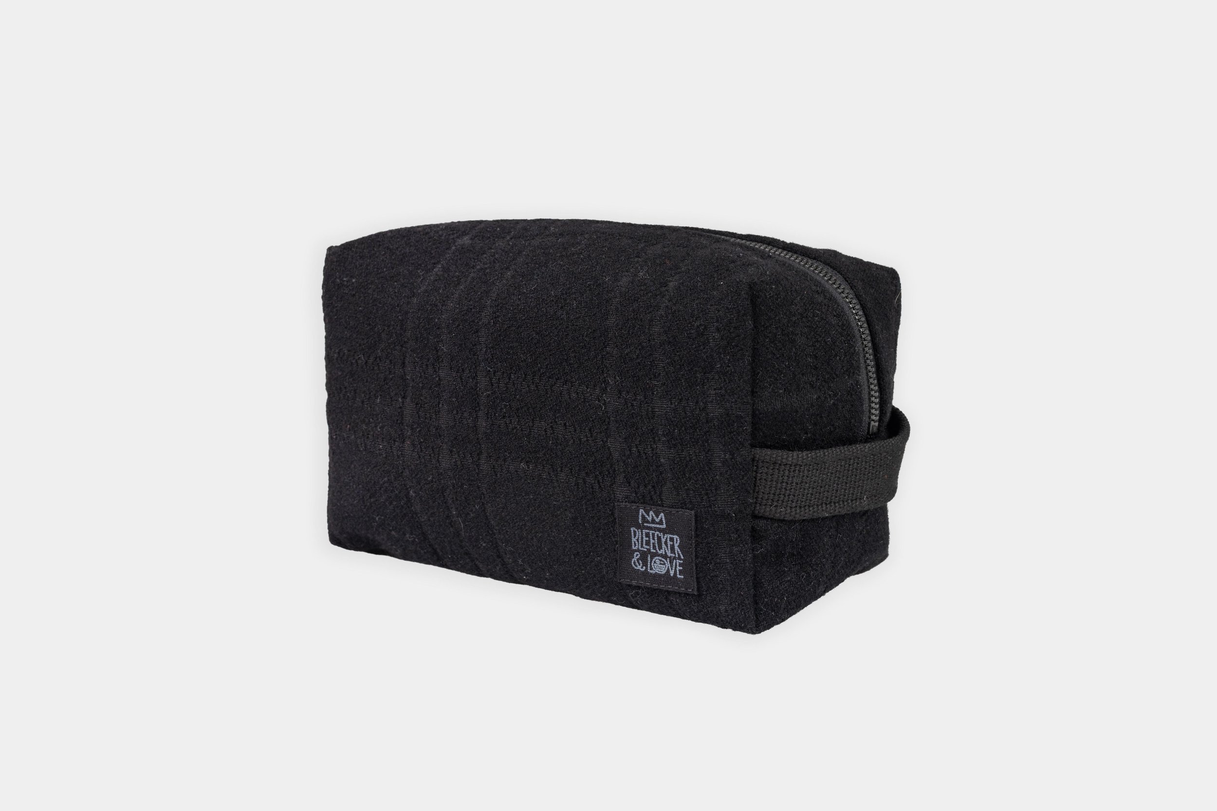KEVIN pouch for him.jpg
