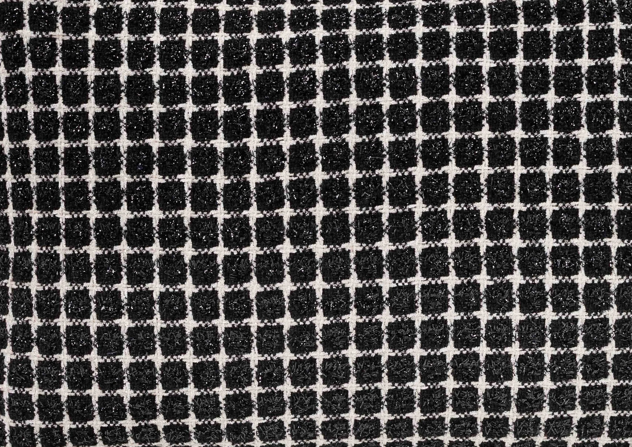 MADEMOISELLE zoom.jpg