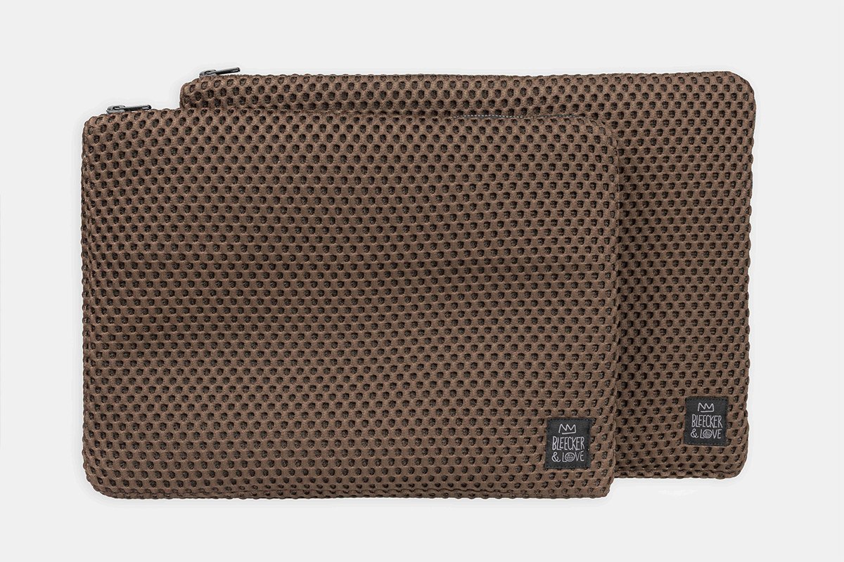 SHAKA CHOCOLATE laptop.jpg