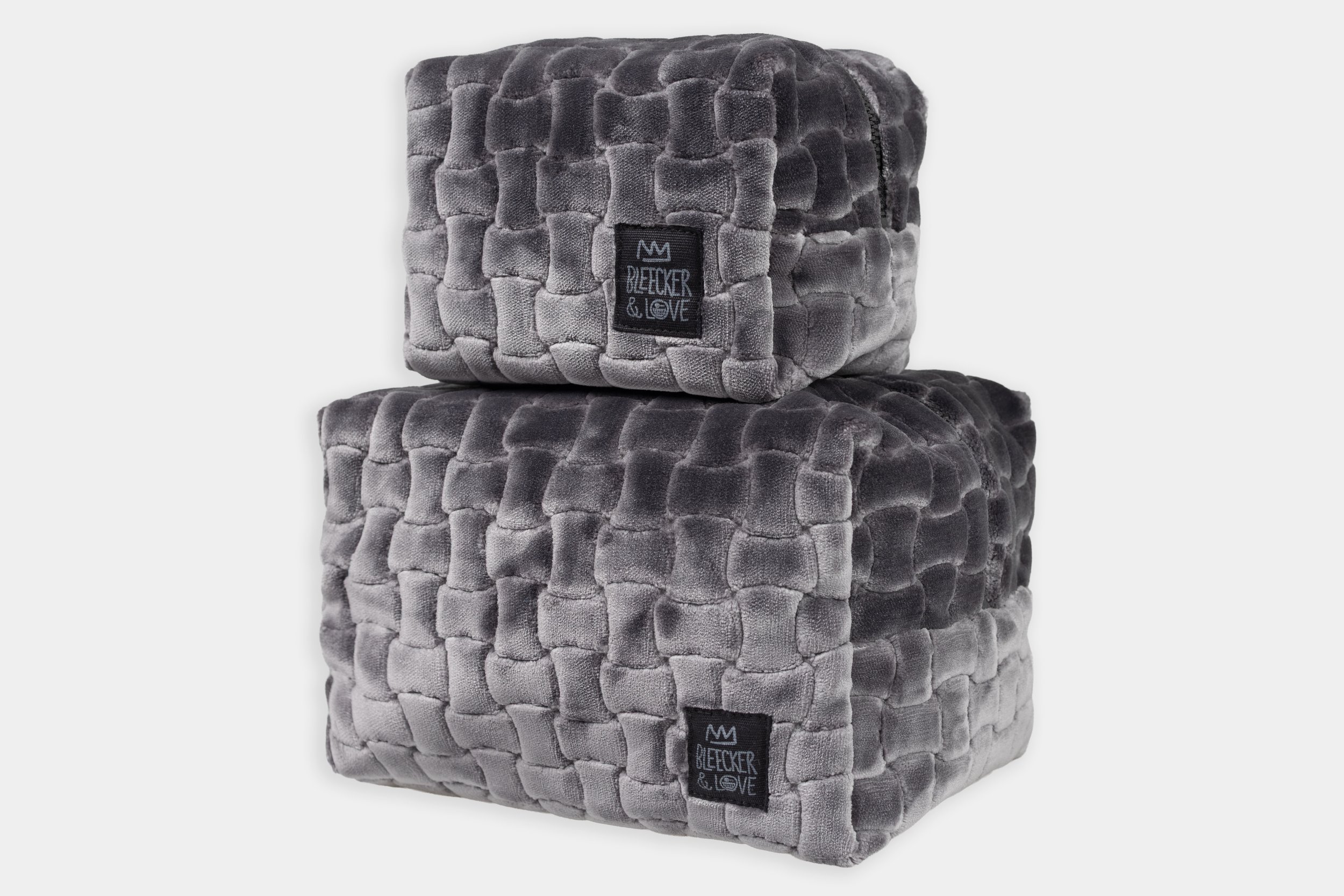 ONYX pouch.jpg