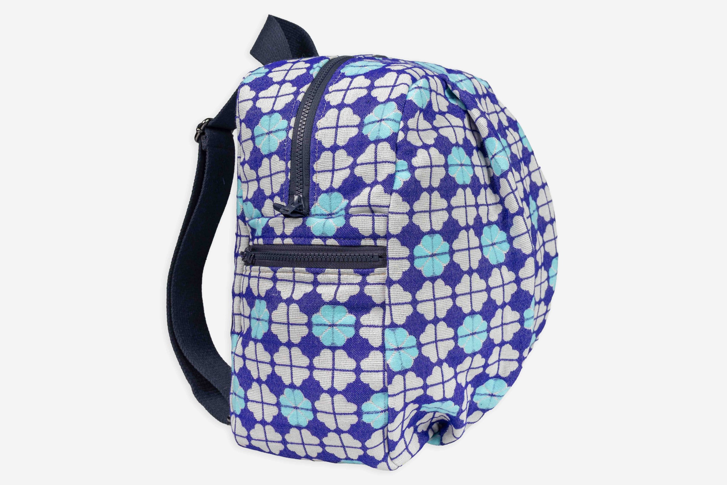 KYANO backpack side.jpg