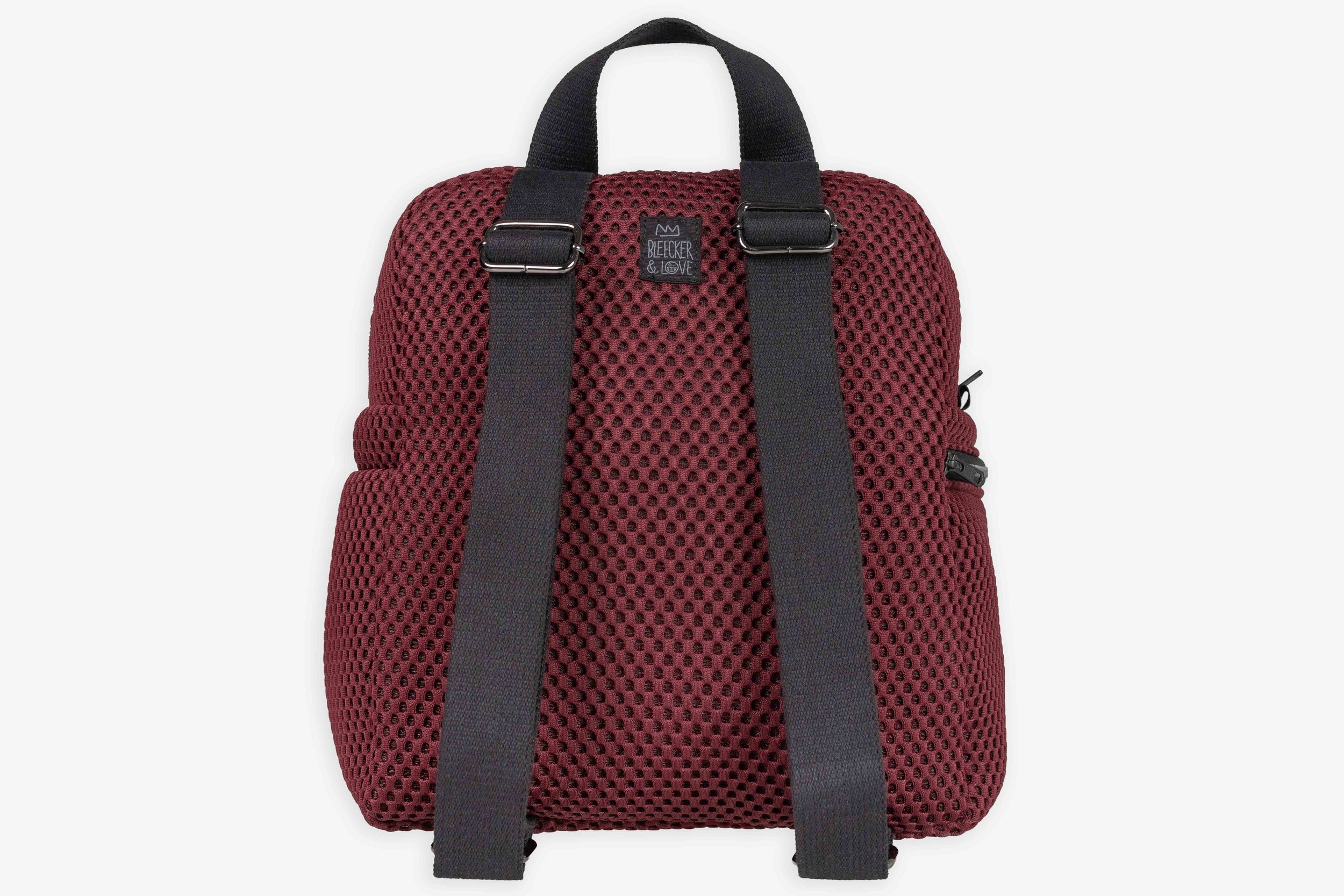 SHAKA MERLOT backpack back.jpg