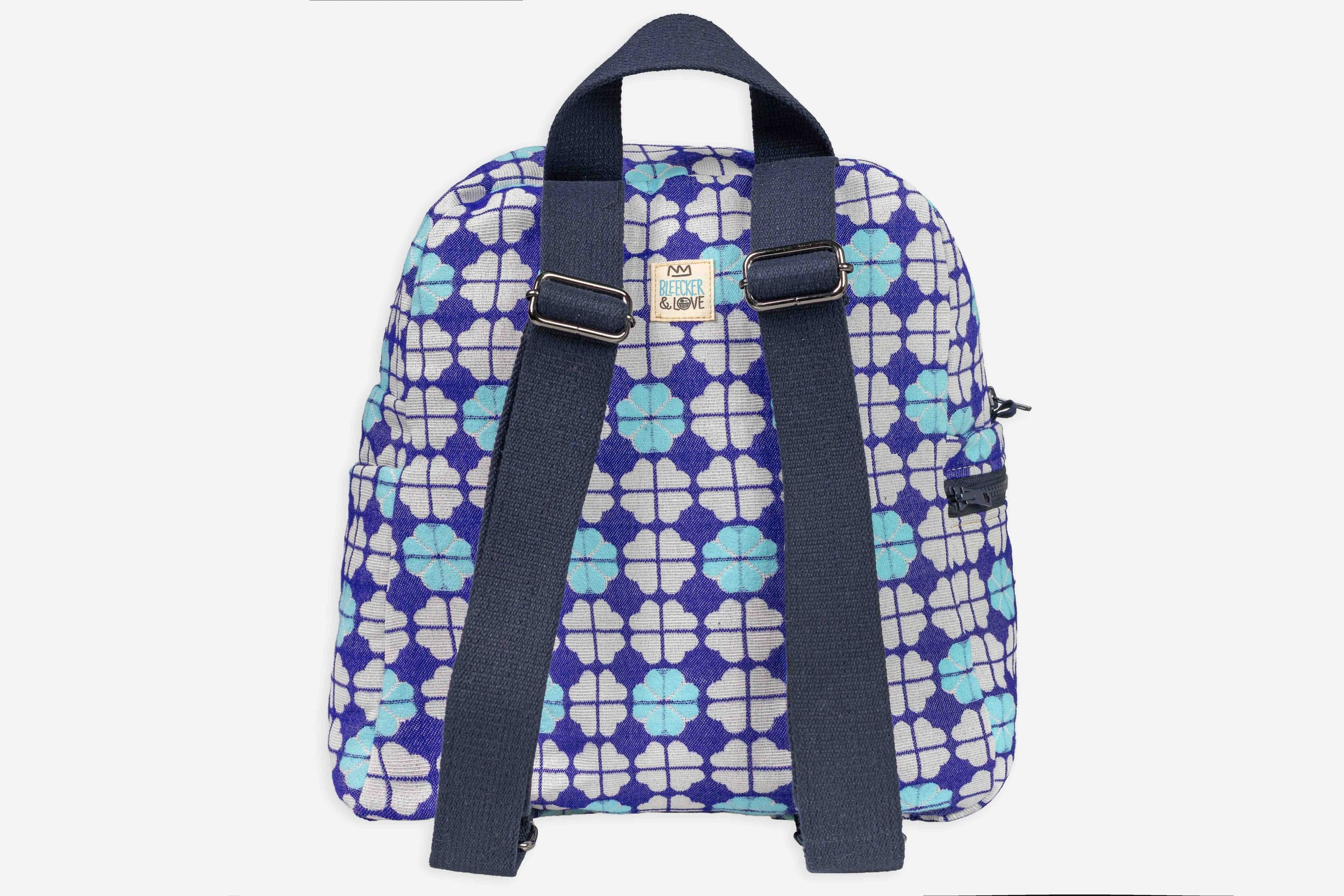 KYANO backpack back.jpg