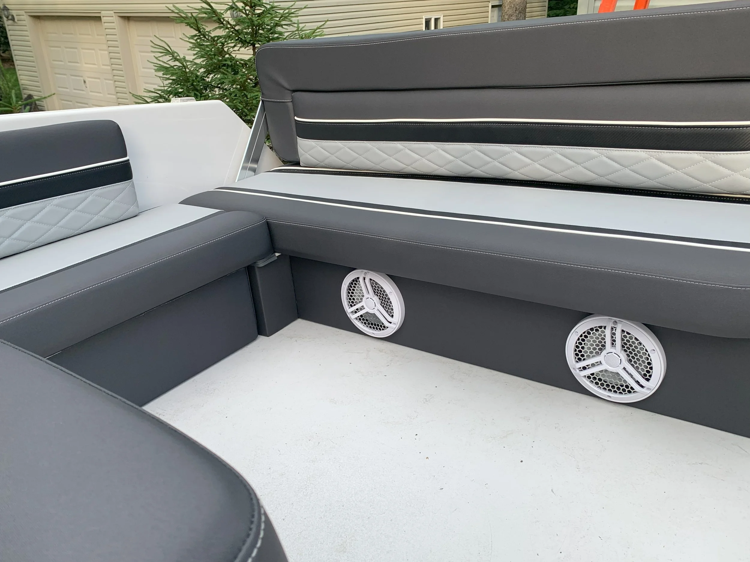 jasons boat 2.jpg