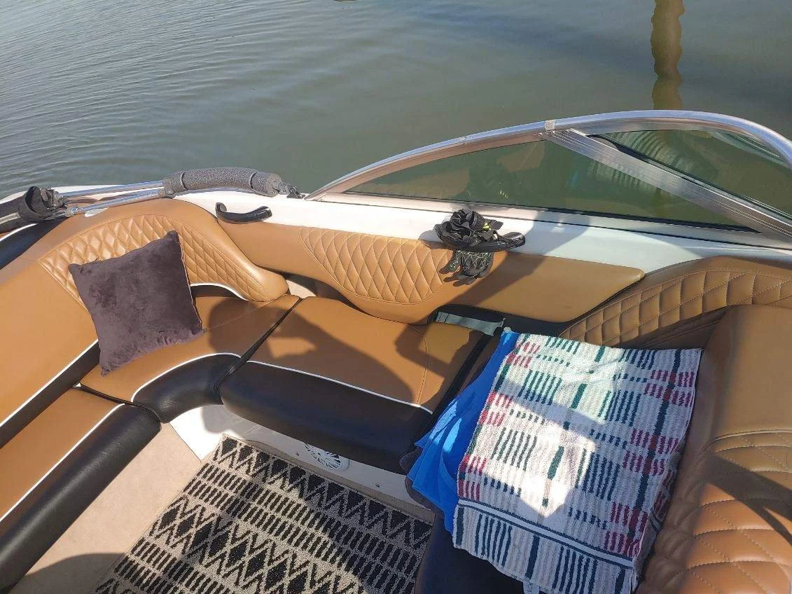 BROWN MASTERCRAFT.2.jpg